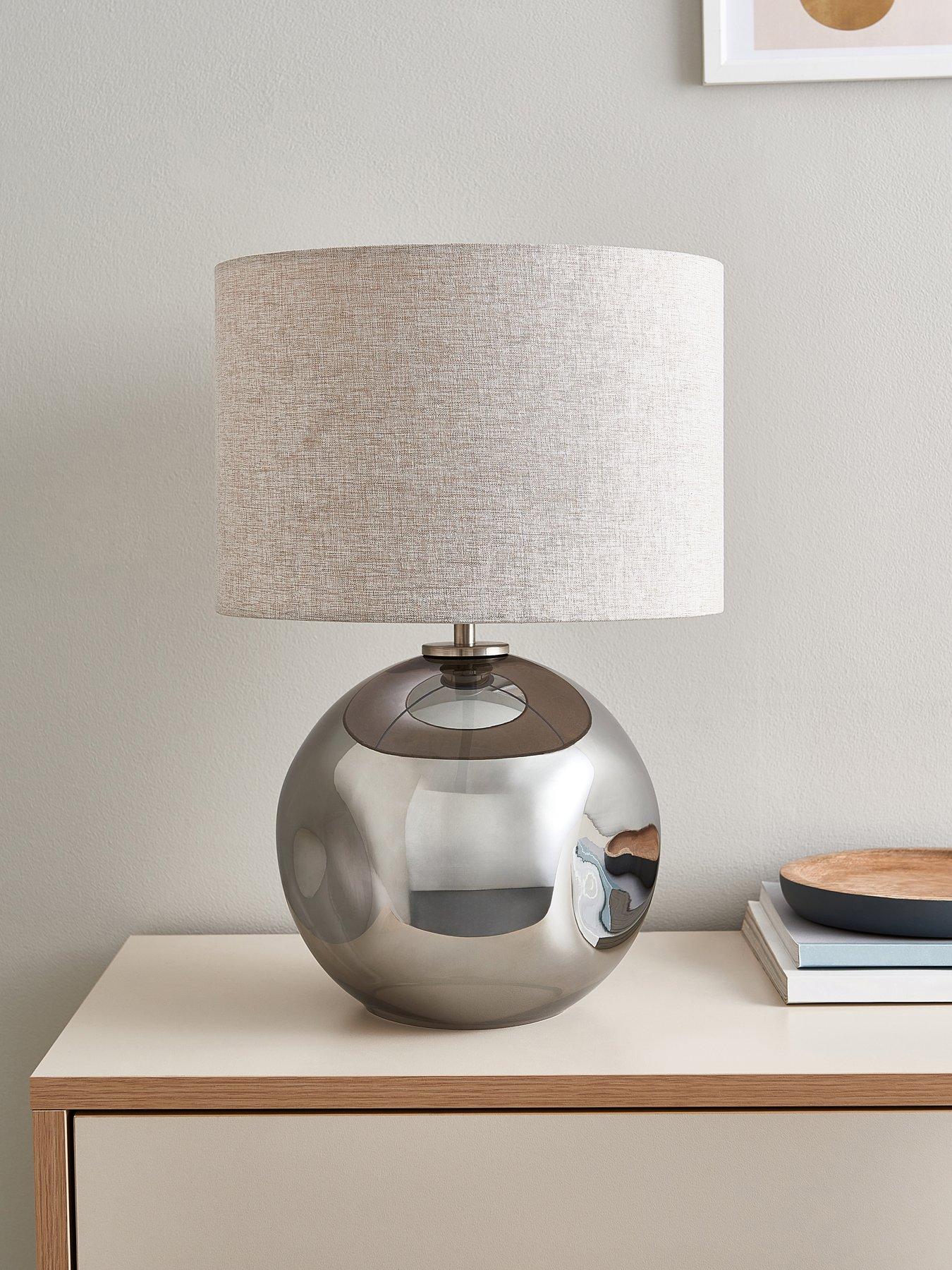  image of the-very-collection-lola-table-lamp
