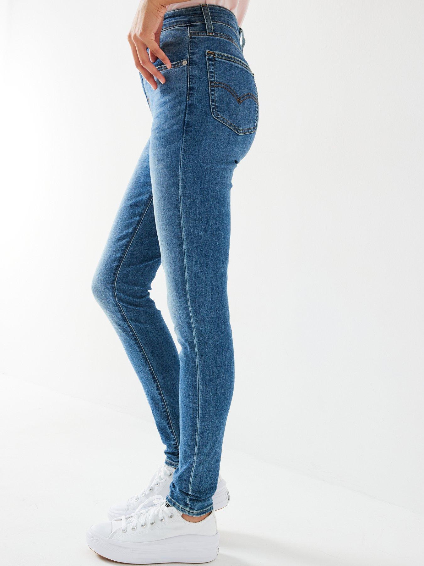 Image 4 of 5 of Levi's 721&trade; Cool Performance High Rise Skinny Jean - Cool It Now You Blue