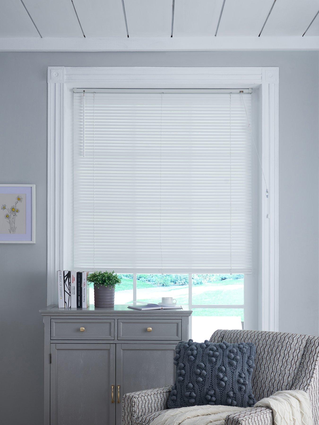 Image 2 of 6 of The Very Collection Wooden Venetian Blind - 25 mm slats - FSC&reg; Certified