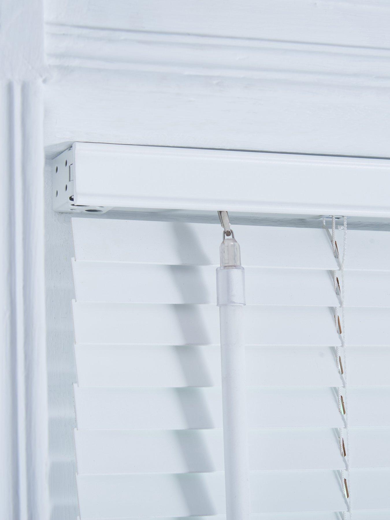 Image 5 of 6 of The Very Collection Wooden Venetian Blind - 25 mm slats - FSC&reg; Certified