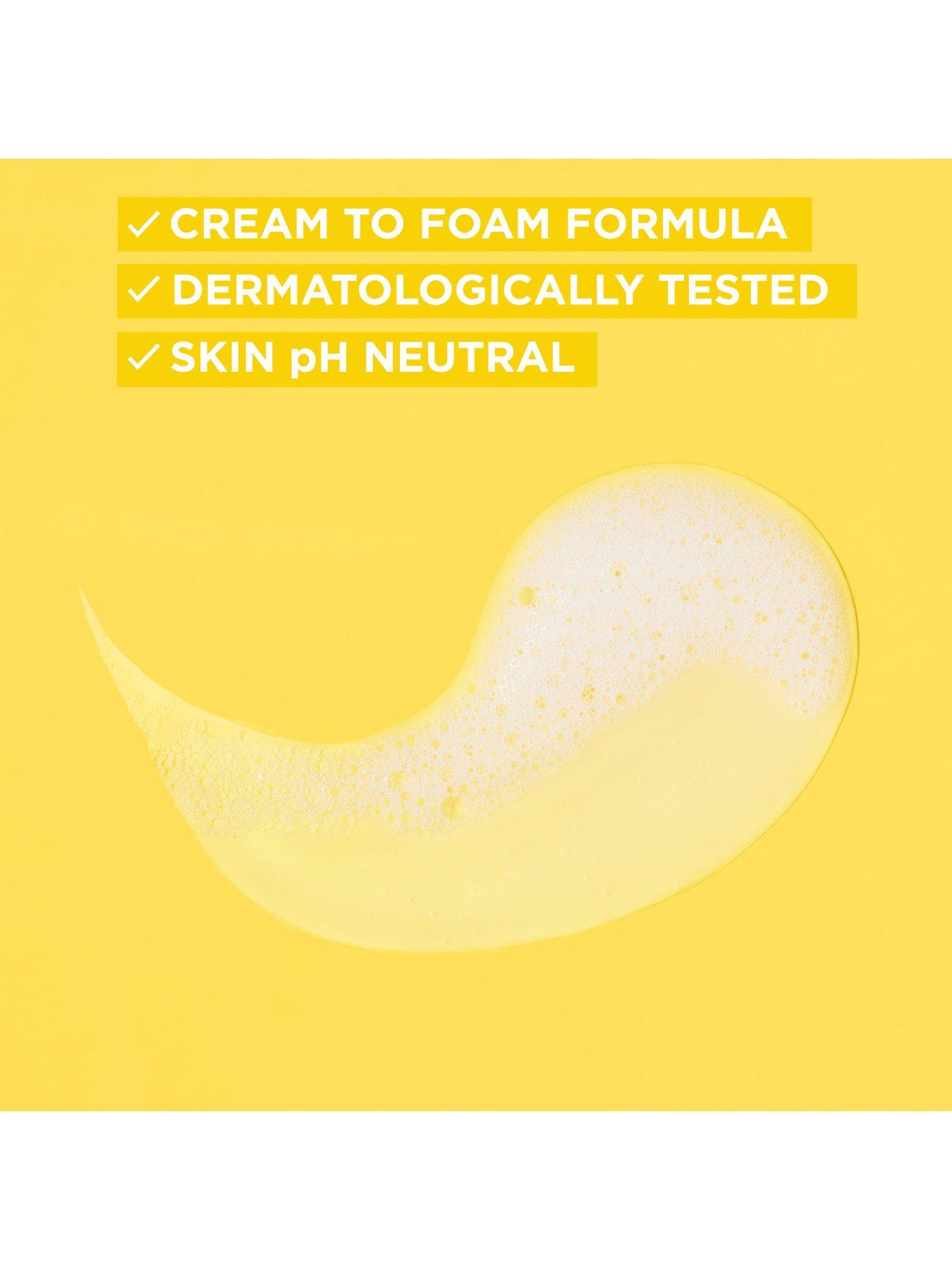 Image 3 of 5 of Garnier Skin Active - Vitamin C Brightening Foam Cleanser - for dull and uneven skin - gently cleanses, hydrates and boosts glow