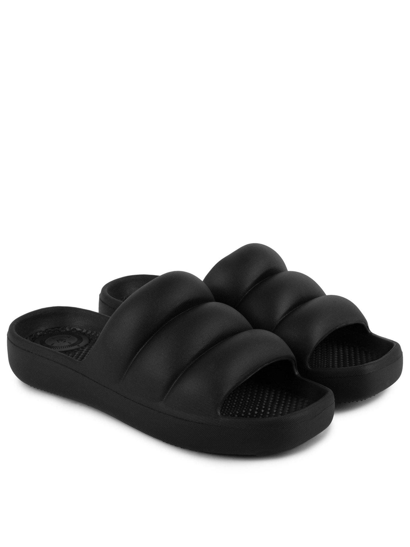 totes-solbounce-moulded-puffy-slide-black