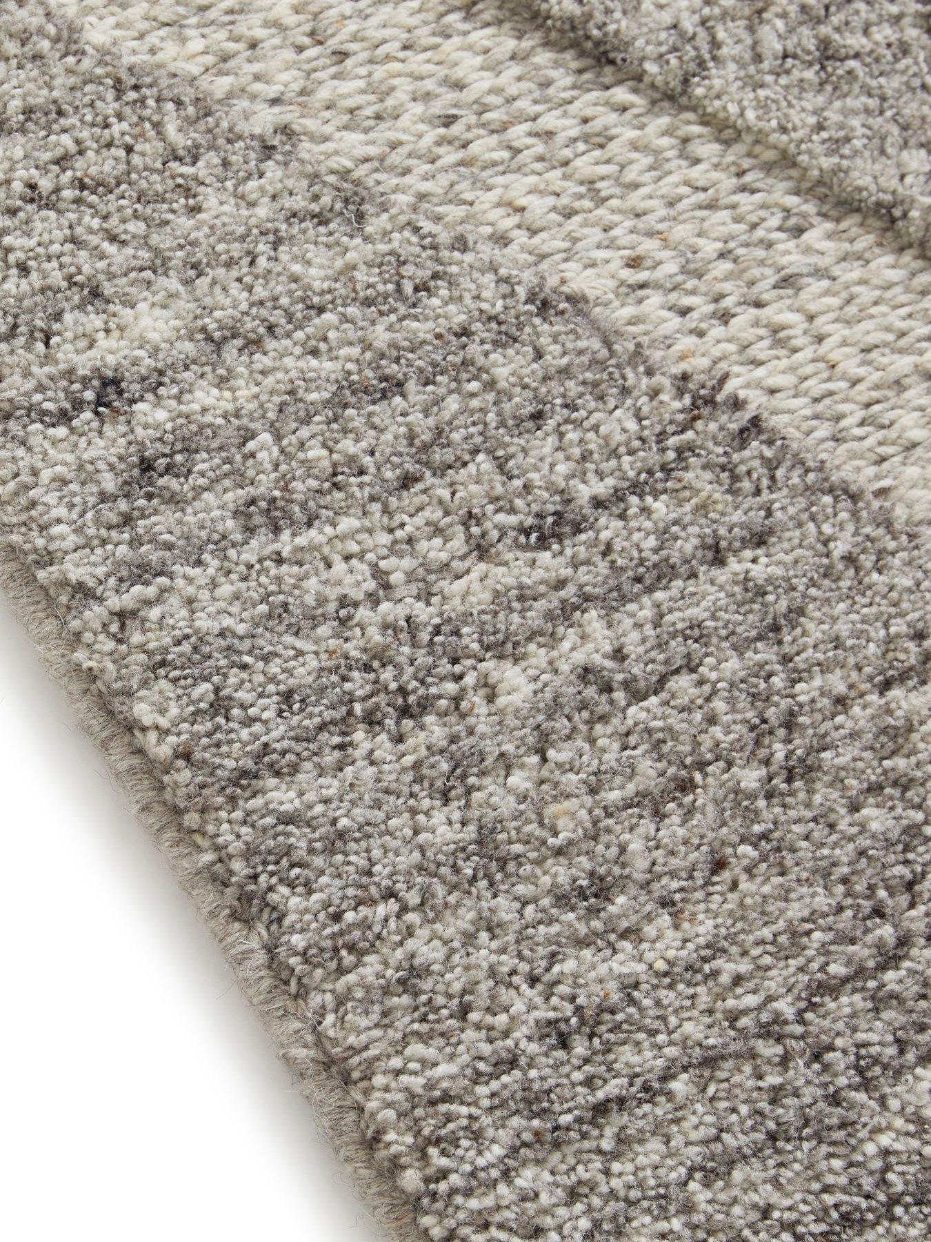  image of very-home-arrow-wool-rug-grey