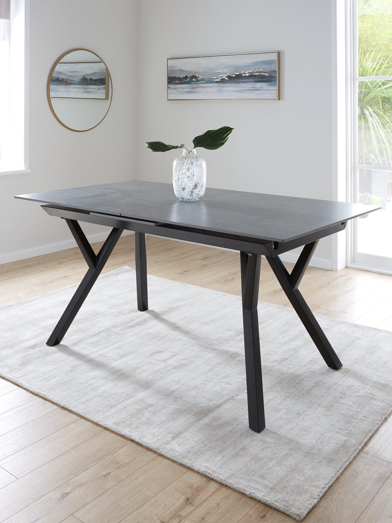 The Very Collection Corbin Ceramic Top 160-200 cm Extending Dining Table