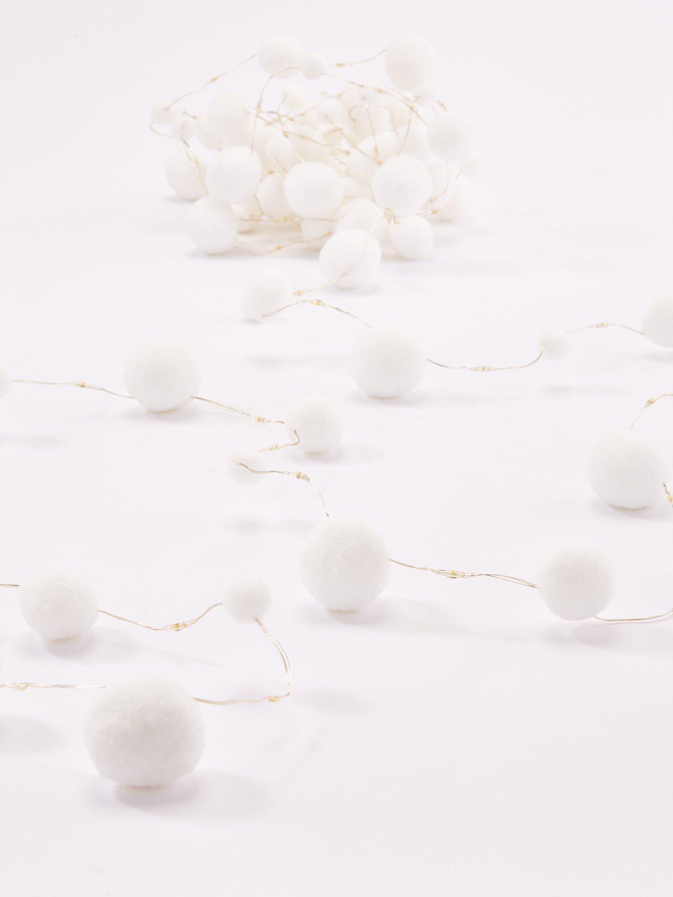 Image 3 of 4 of Very Home 100 LED&nbsp;Snowball Light Garland Christmas Decoration