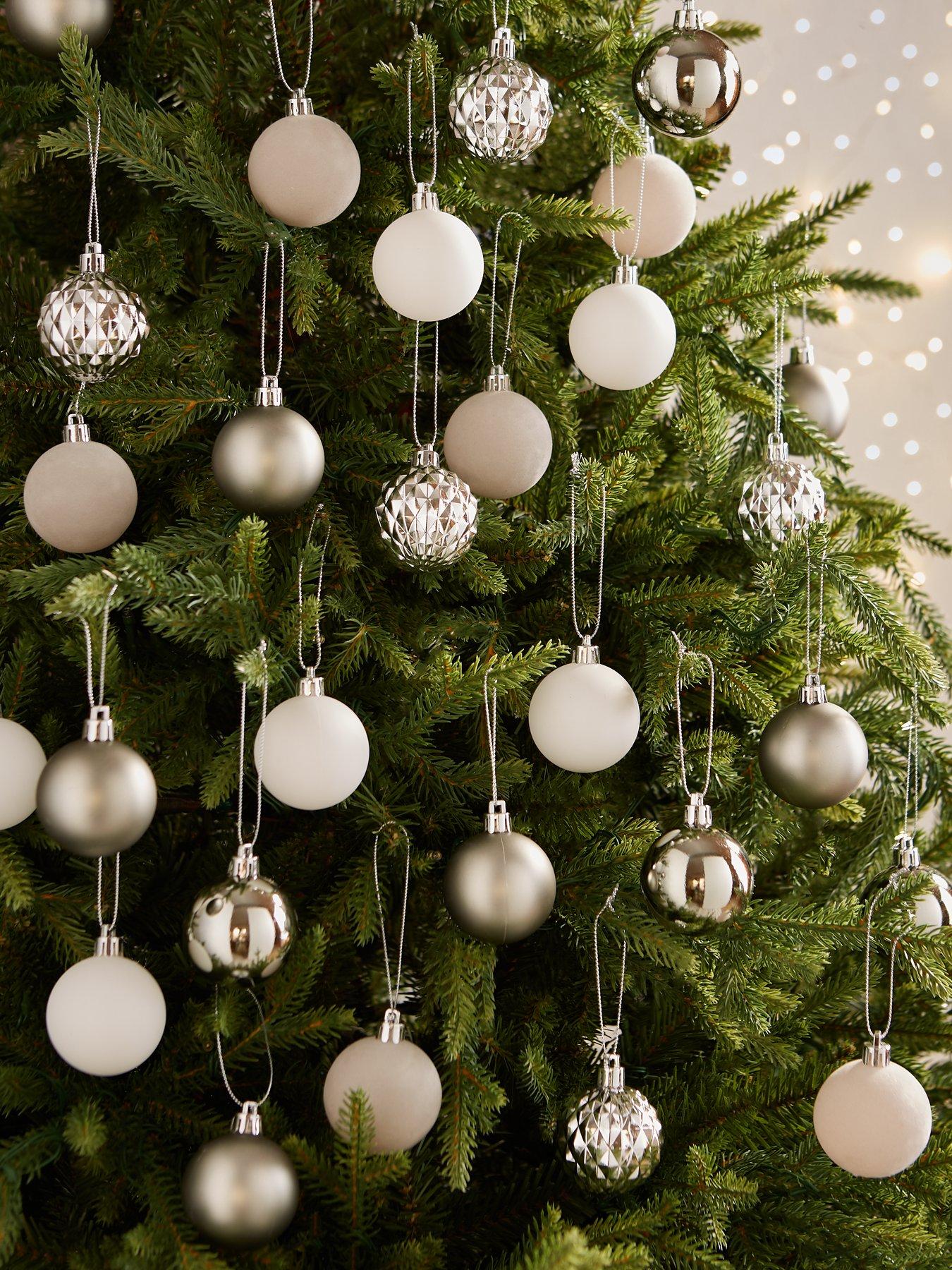 undefined Winter Walk Filler Set of 50 Christmas Tree Decorations