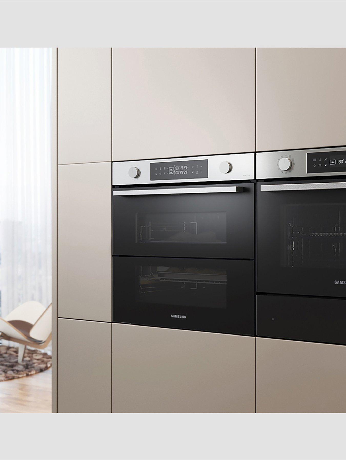 Image 3 of 8 of Samsung Series 4 NV7B45205ASU4 Dual Cook Flex Smart Oven with Catalytic Cleaning &ndash; A+ Rated - Stainless Steel