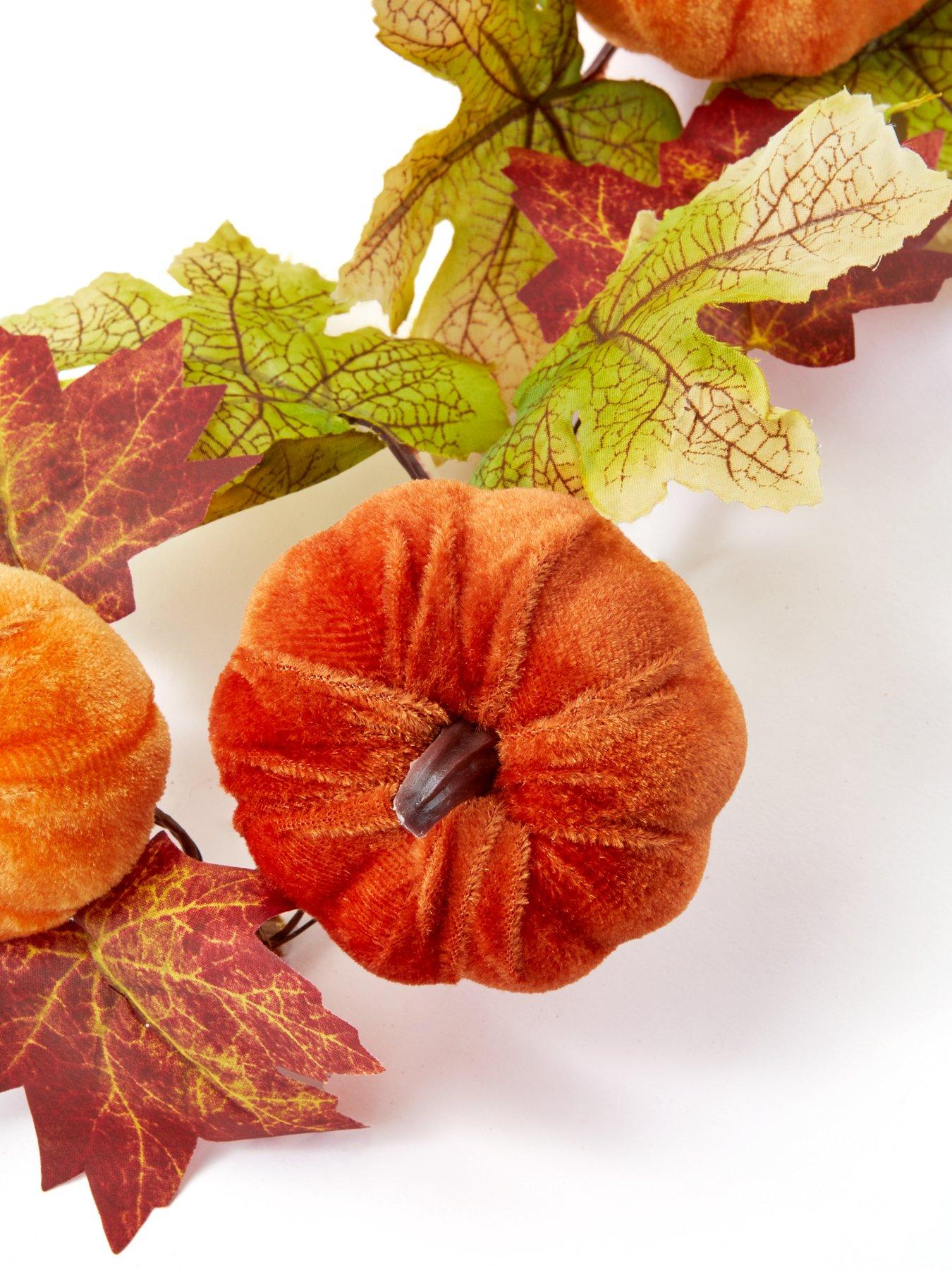 Image 3 of 6 of Smart Autumn Minikin Pumpkin Garland