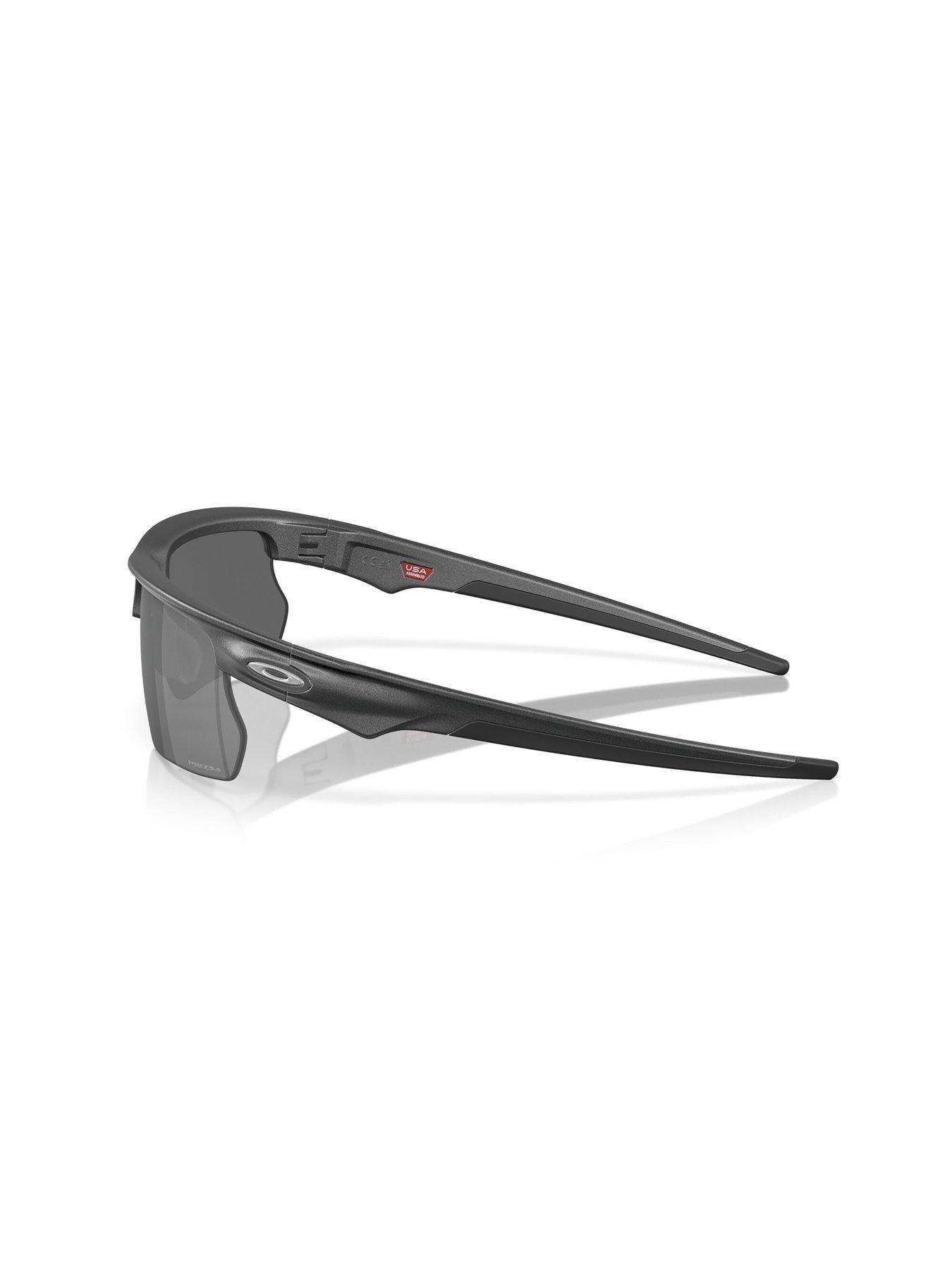 Image 2 of 4 of Oakley 0oo9400 Bisphaera Sunglasses - Black