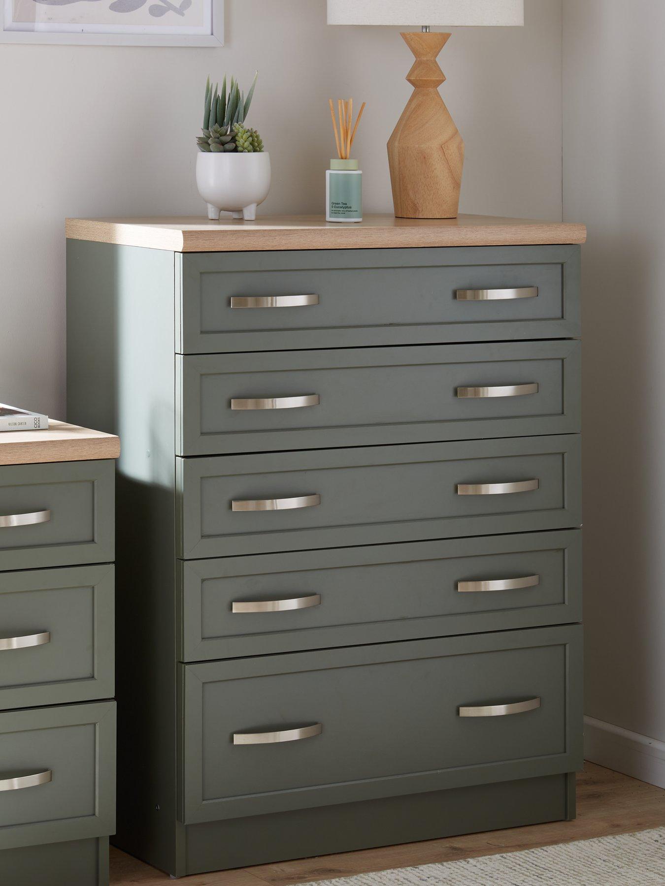 The Very Collection Camberley Graduated 5 Drawer Chest