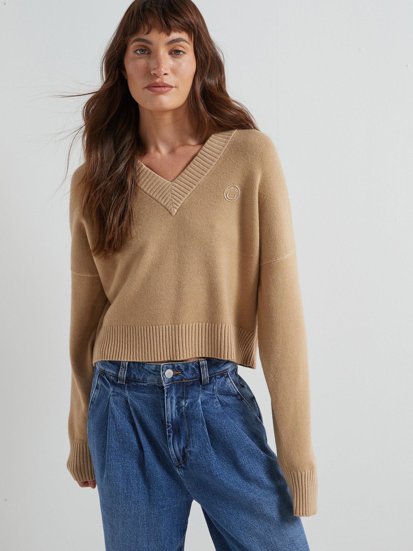 hugo-sester-long-sleeve-v-neck-jumper-beige