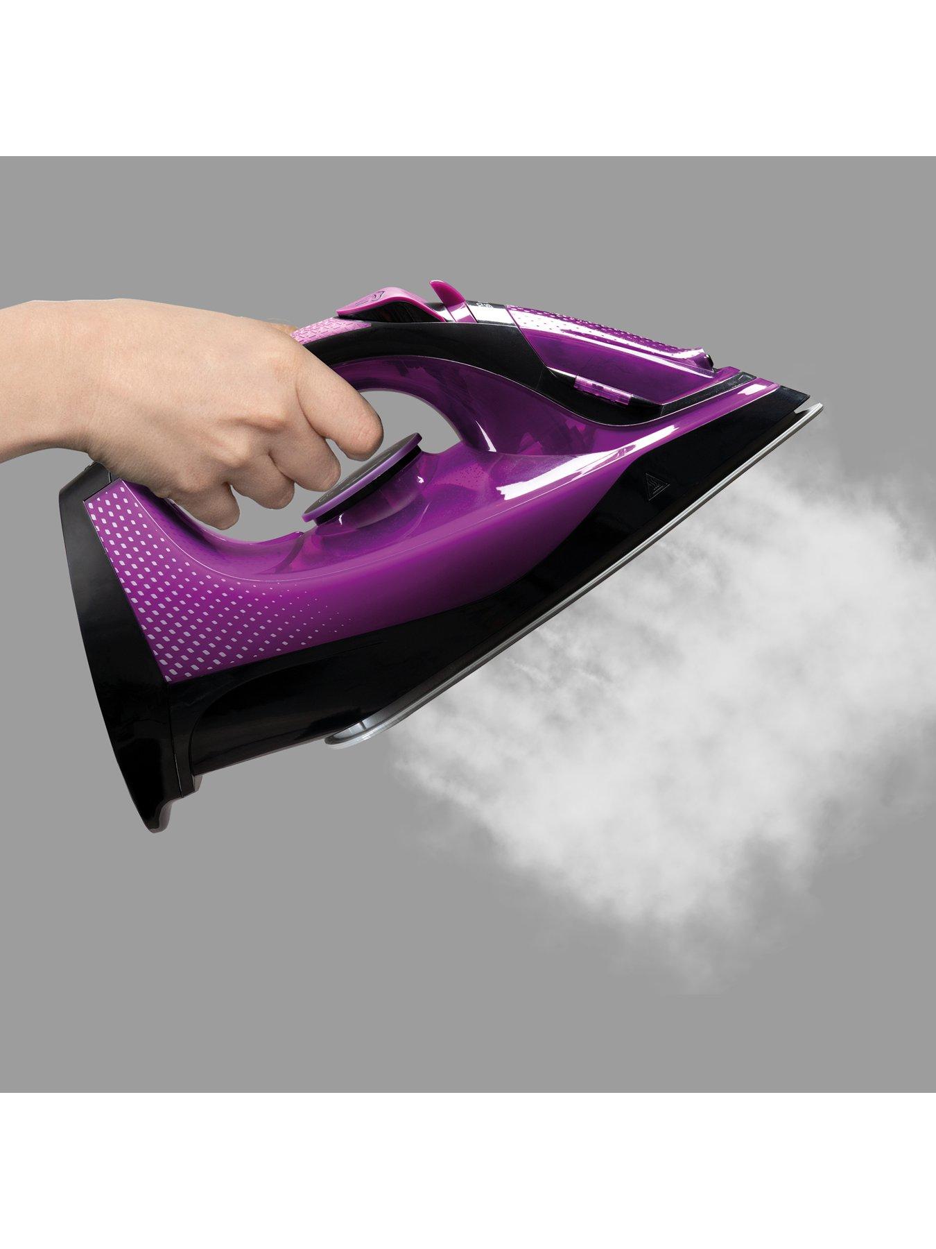  image of daewoo-2200w-free-glide-cordless-steam-iron