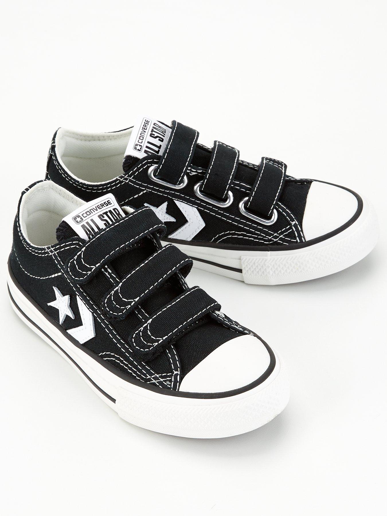  image of converse-kids-star-player-76-ox-trainers-blackwhite