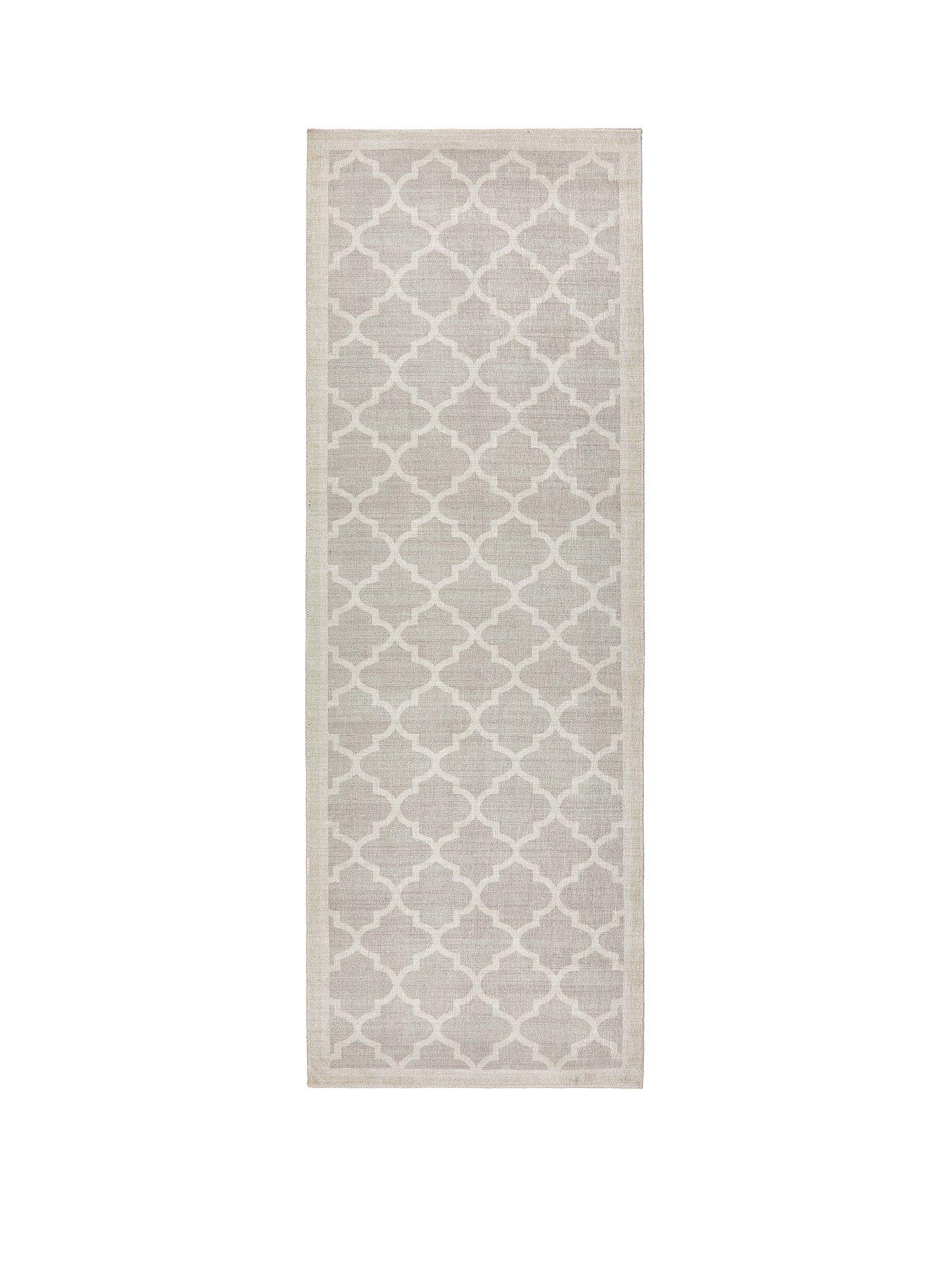  image of the-very-collection-chateau-runner-cream