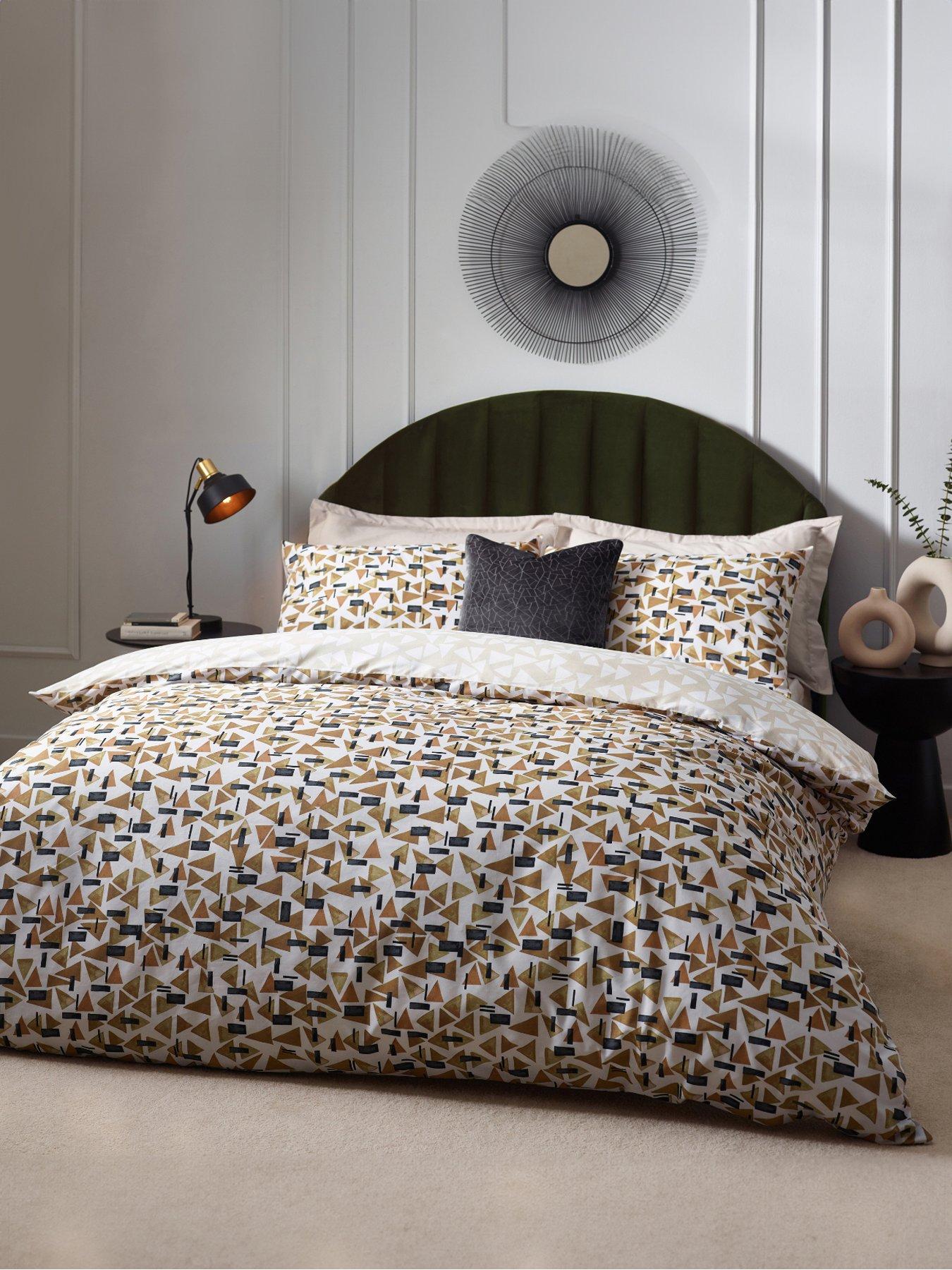 undefined City Geo Duvet Cover Set in Toffee