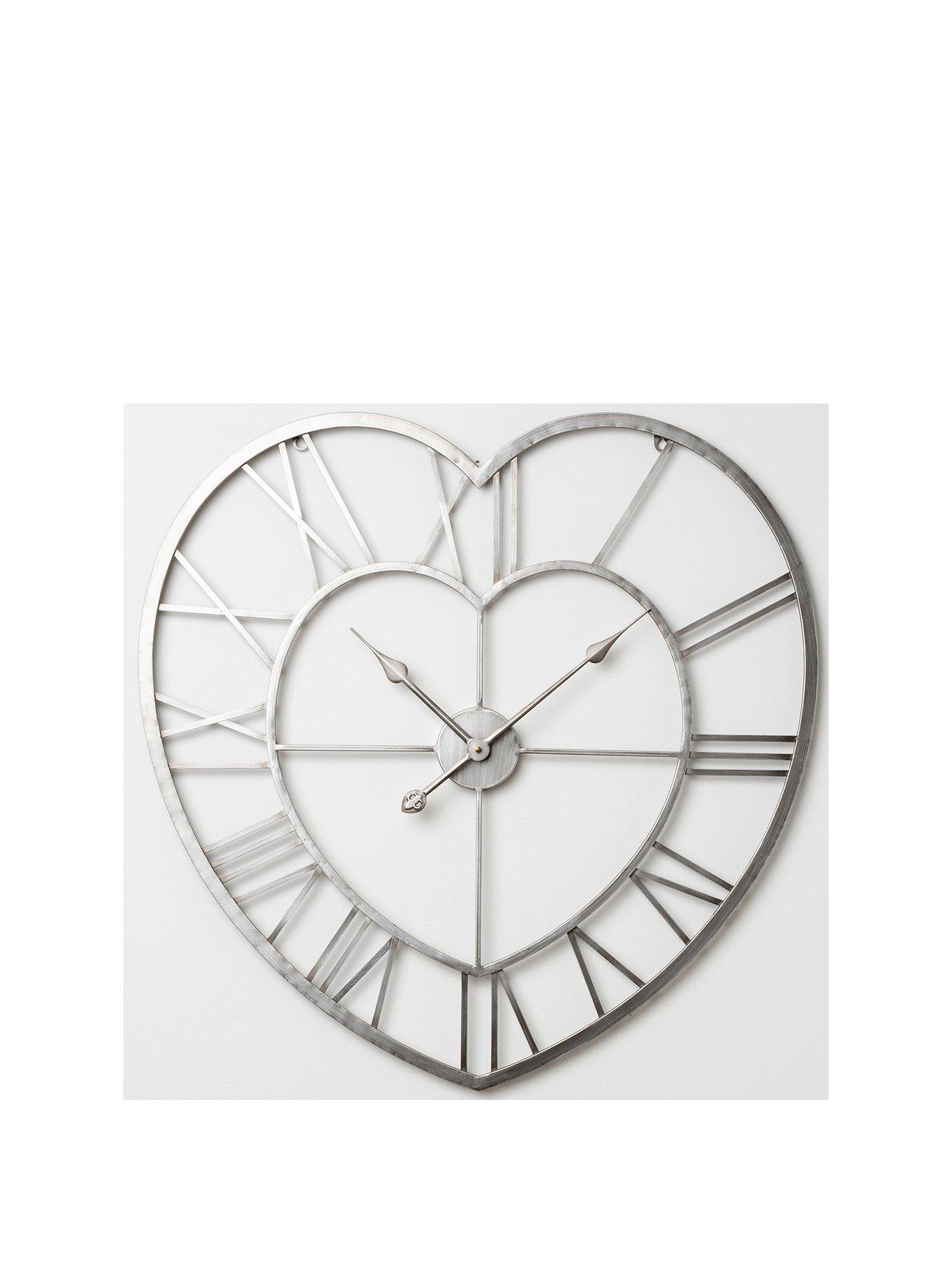 undefined Metal Heart-Shaped Wall Clock