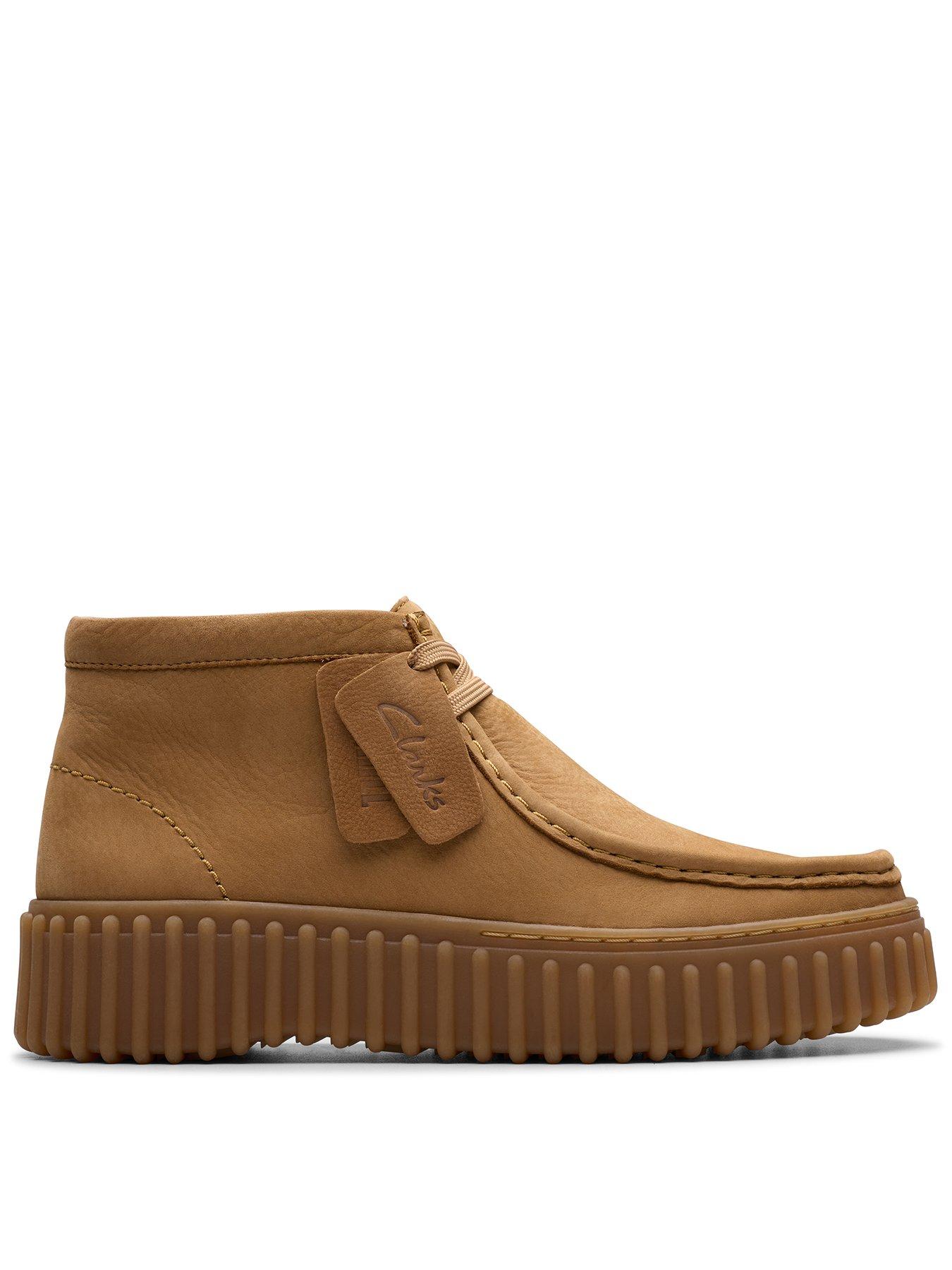 Clarks Torhill Moss Ankle Boot - Brown