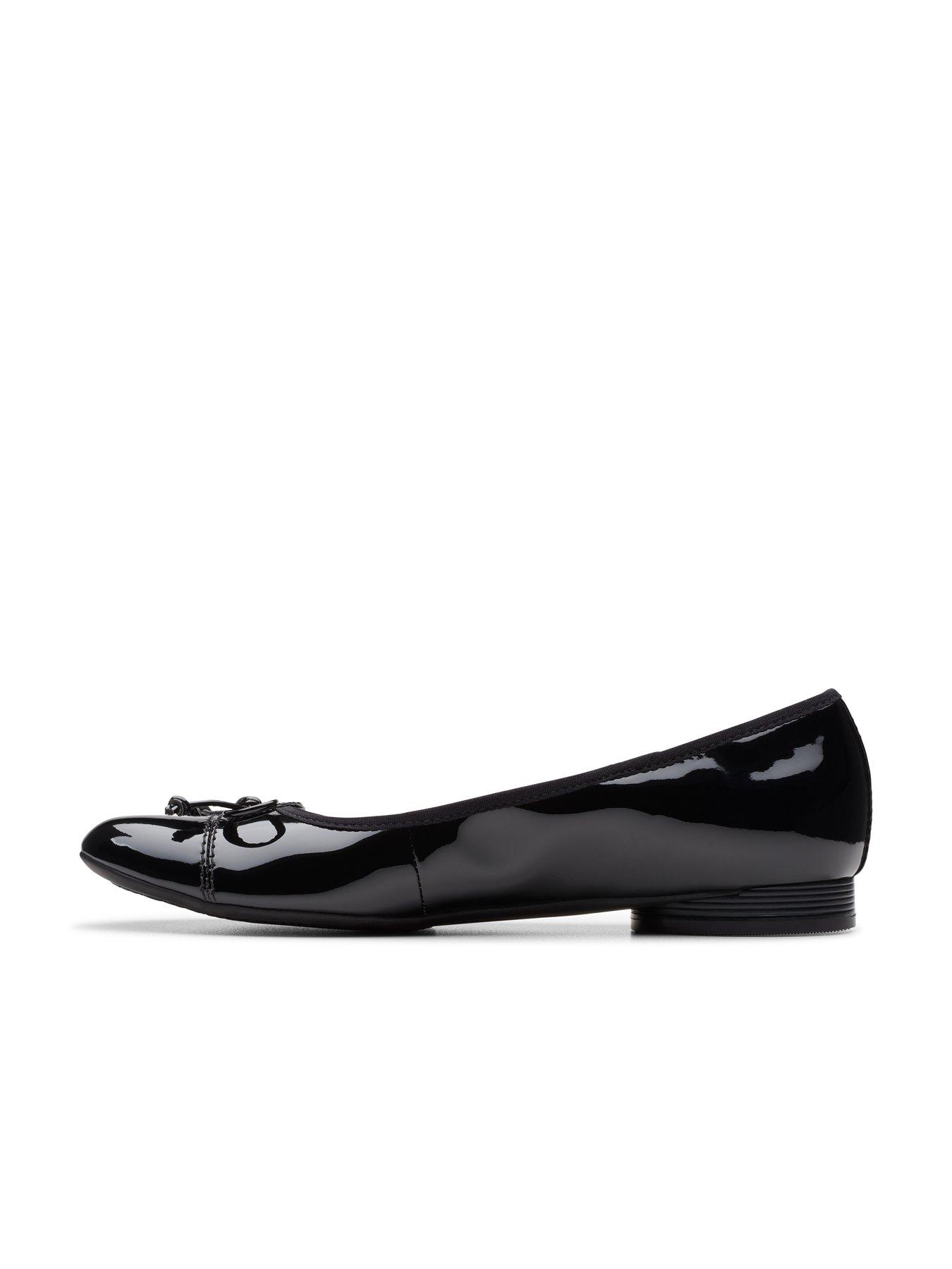 Image 7 of 7 of Clarks Womens Loreleigh Rae Glossy Patent Bow Detail Lightweight Ballet Pumps - Black