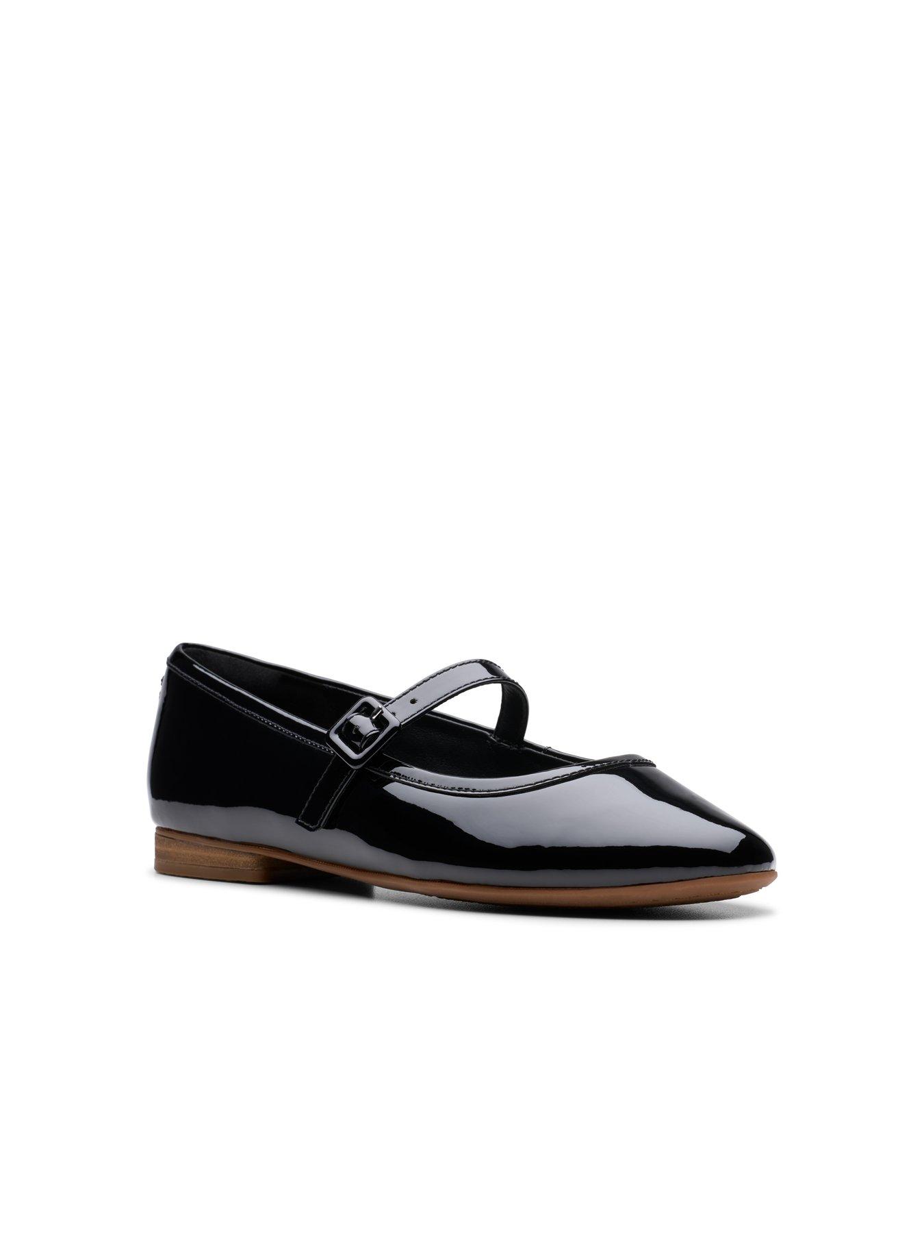  image of clarks-fawna-sky-patent-shoe