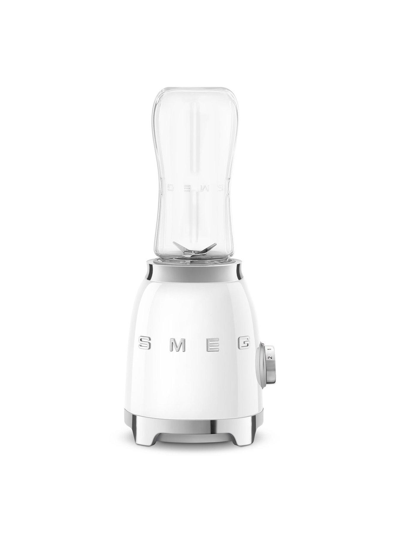  image of smeg-pbf01-retro-style-personal-blender-600ml-300w-white