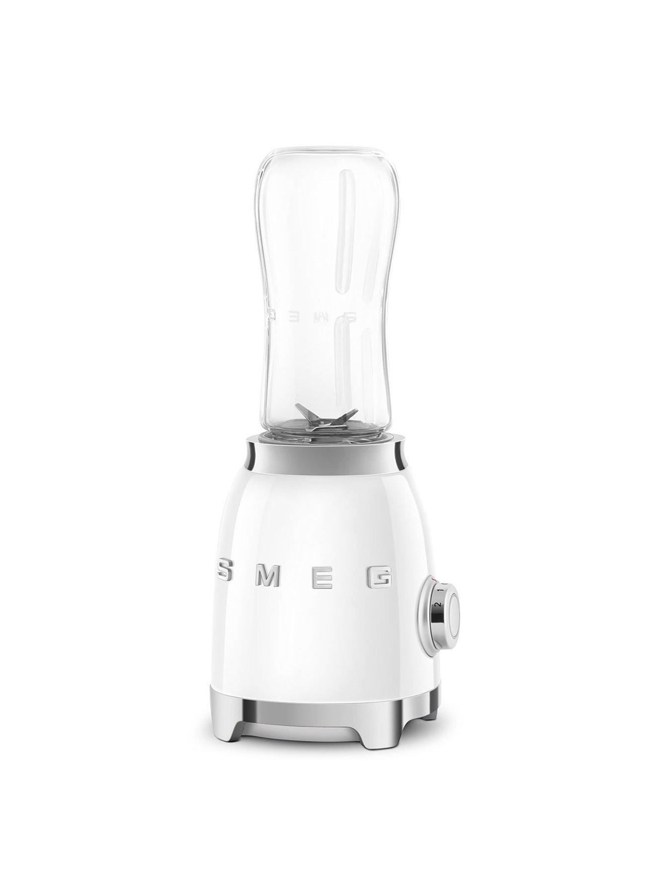  image of smeg-pbf01-retro-style-personal-blender-600ml-300w-white