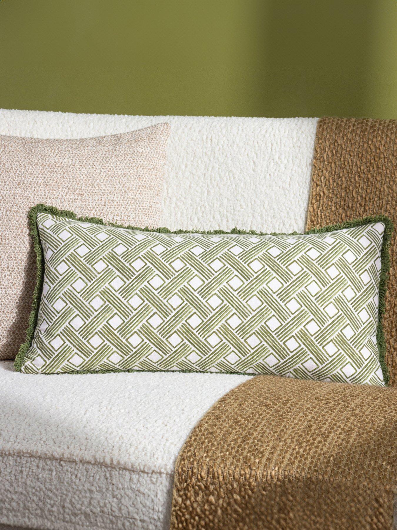 hoem-alexa-30x60-polyester-cushion-olive