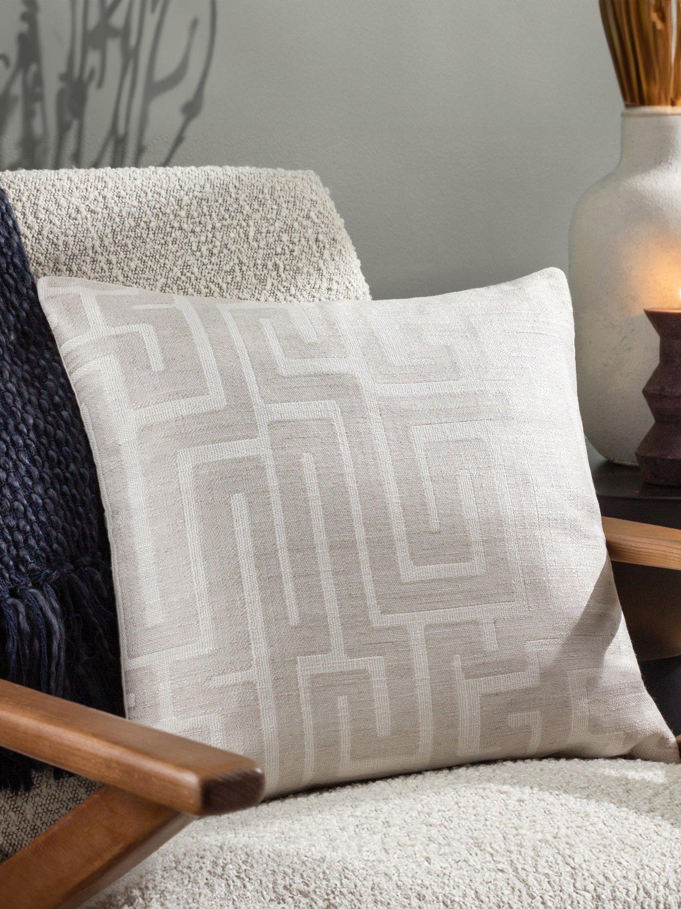 hoem-lauder-45x45-polyester-cushion-white