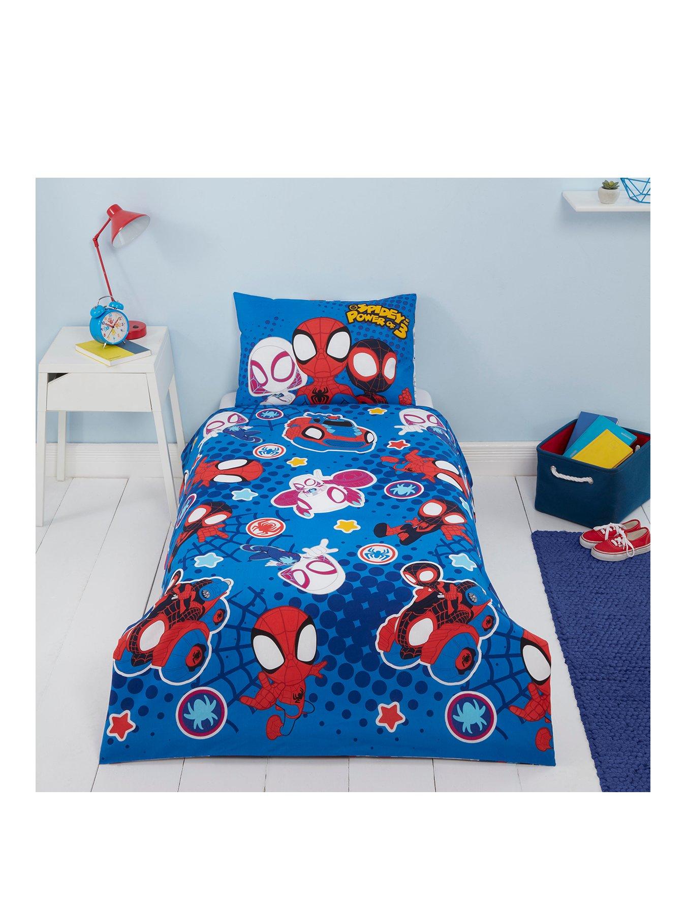  image of spidey-amp-the-power-of-3-junior-duvet-cover-set-multi