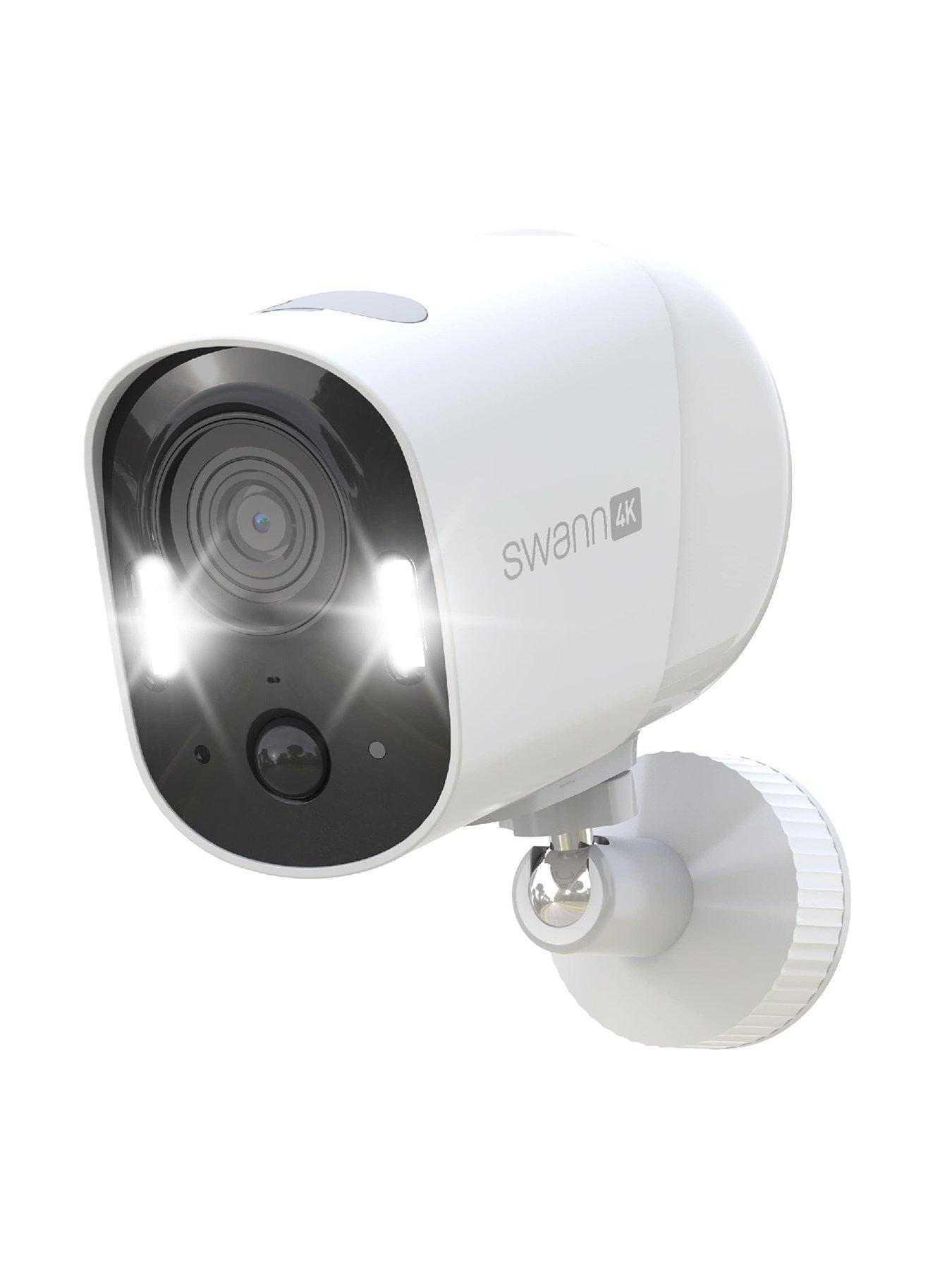 front image of swann-xtreem-pro-4k-wireless-camera-with-spotlights