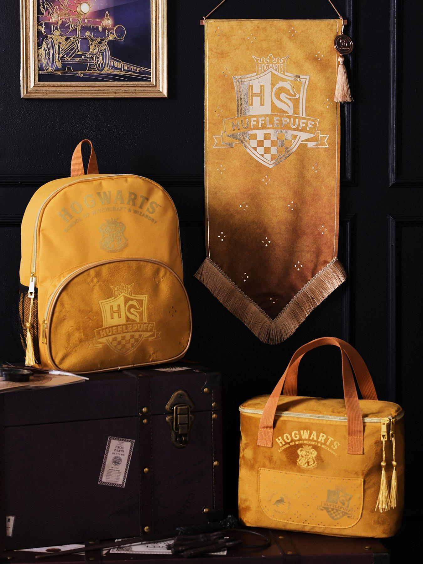  image of warner-bros-harry-potter-hufflepuffnbspalumni-backpack
