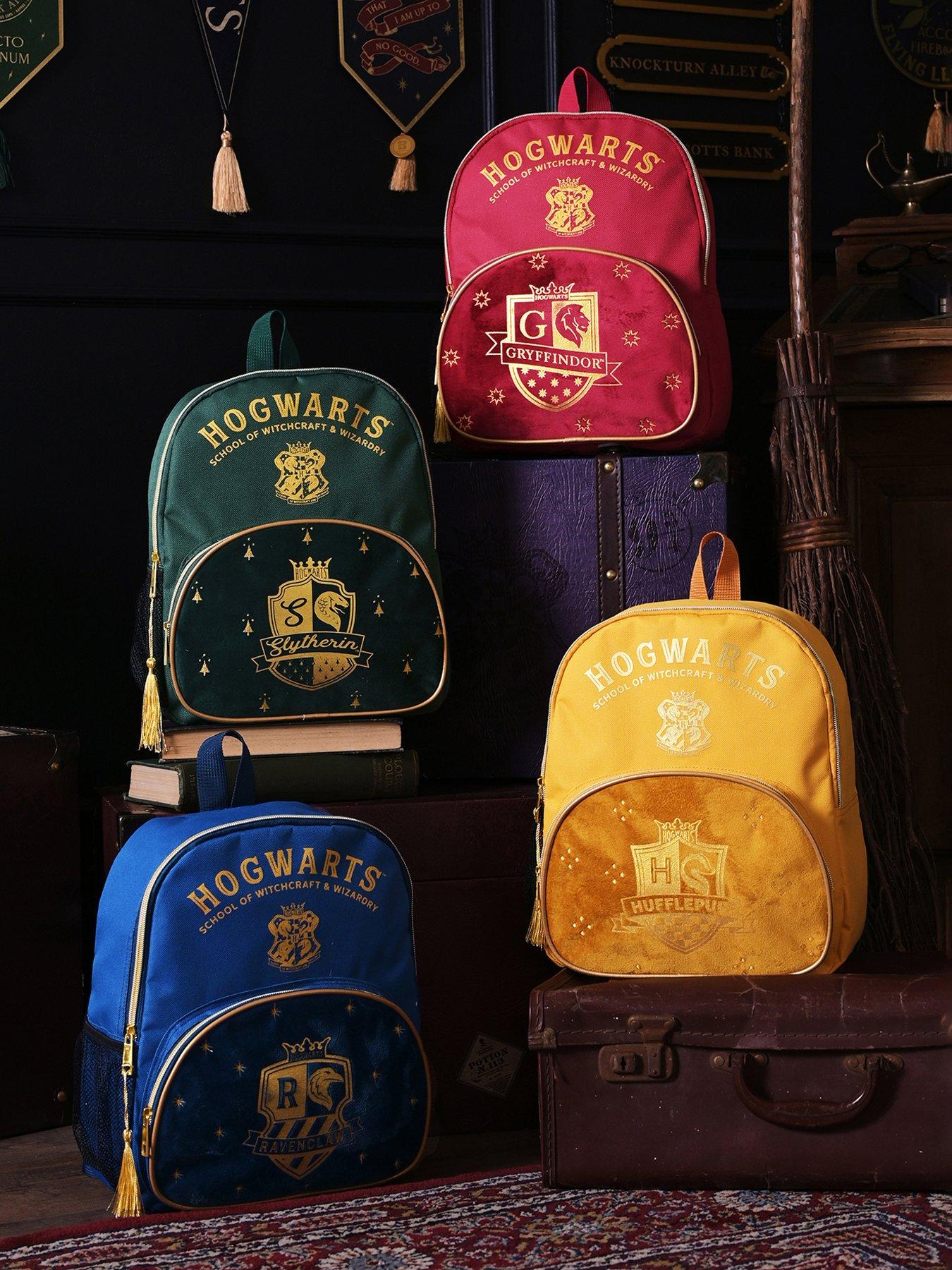  image of warner-bros-harry-potter-hufflepuffnbspalumni-backpack
