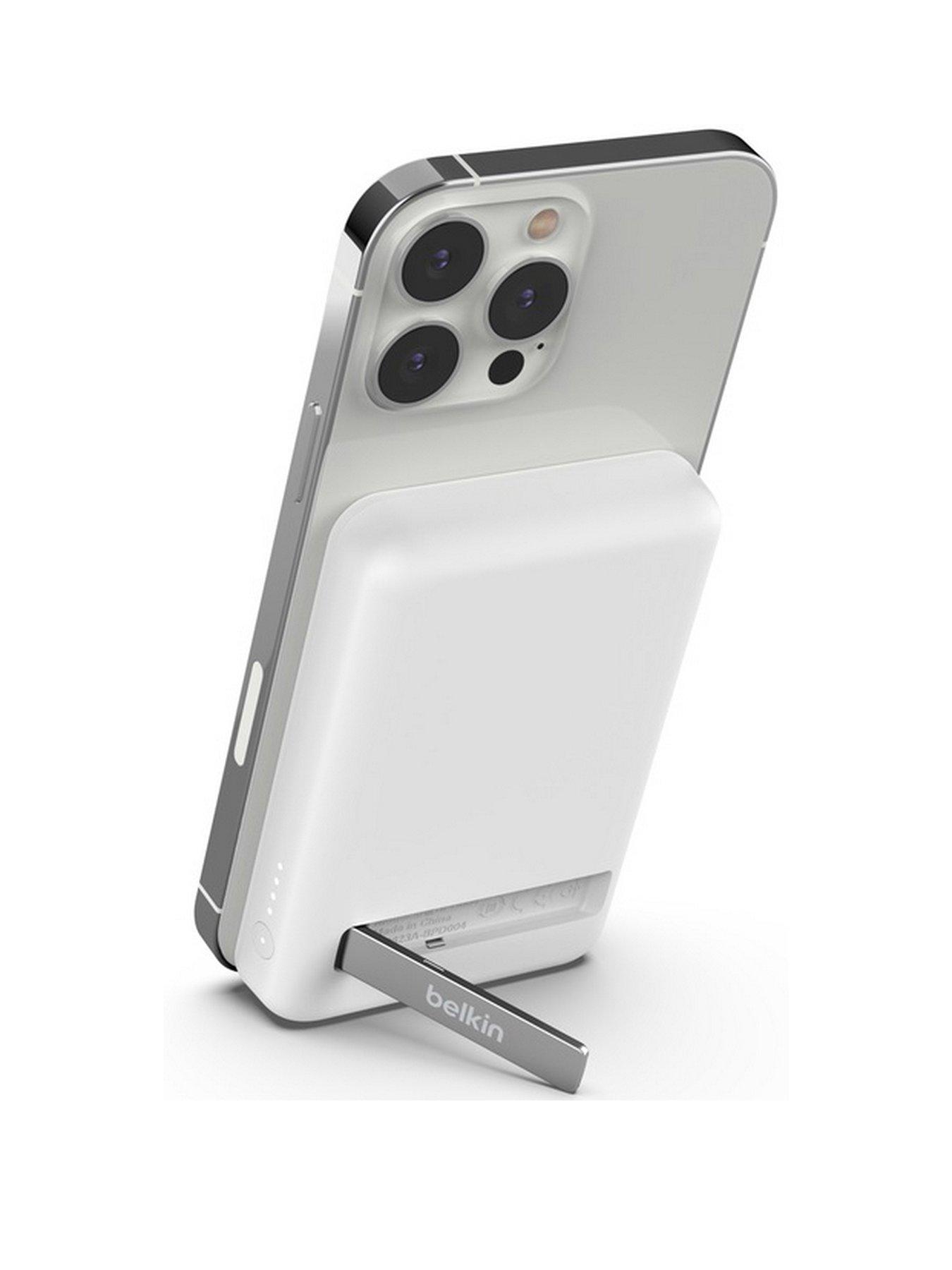 Belkin 5,000mAh MagSafe Compatible Powerbank with Kick Stand - iPhone 15/14/13/12 Series Compatible, White