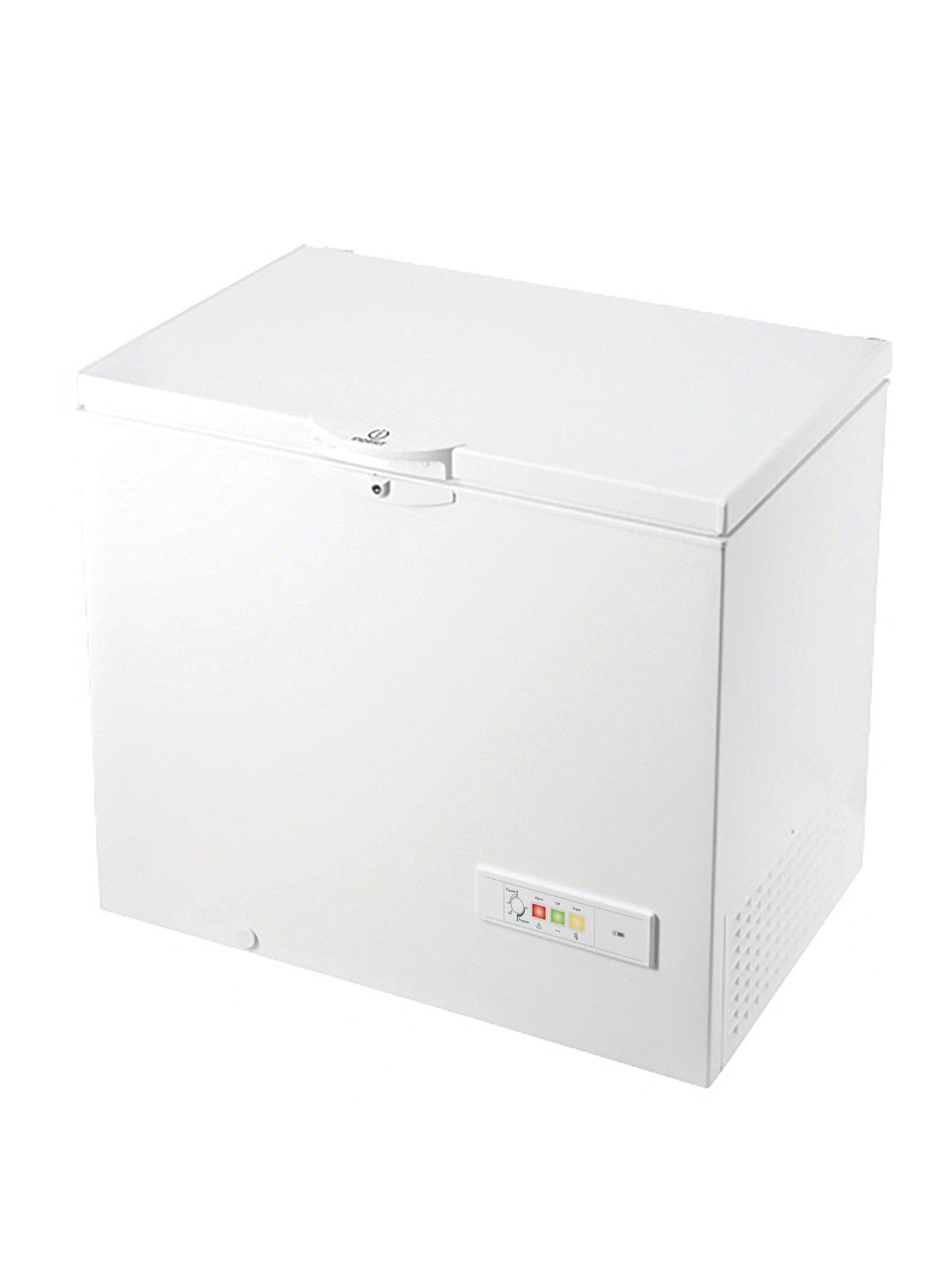 Indesit OS2A250H21 252-Litre Low Frost Chest Freezer - White