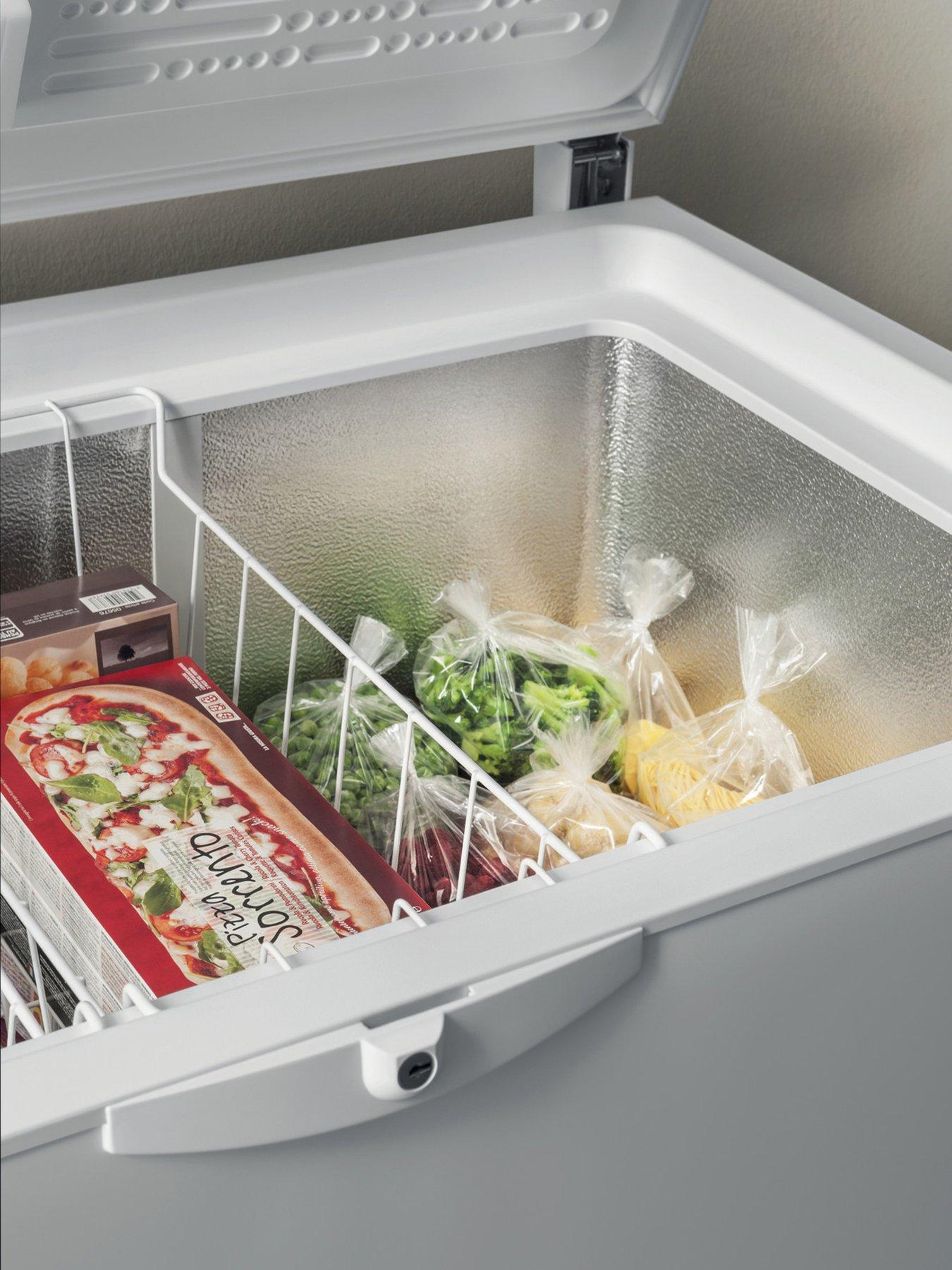  image of indesit-os2a250h21-252-litrenbsplow-frostnbspchest-freezer-white