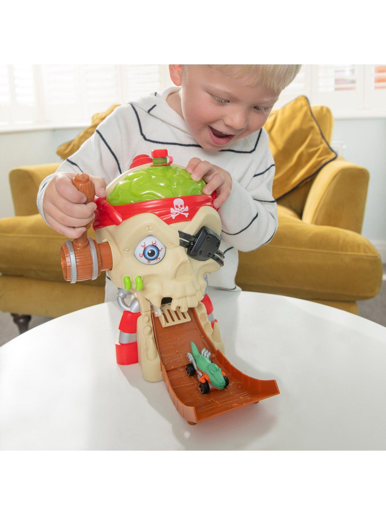  image of teamsterz-colour-change-beast-machines-brain-wash-playset