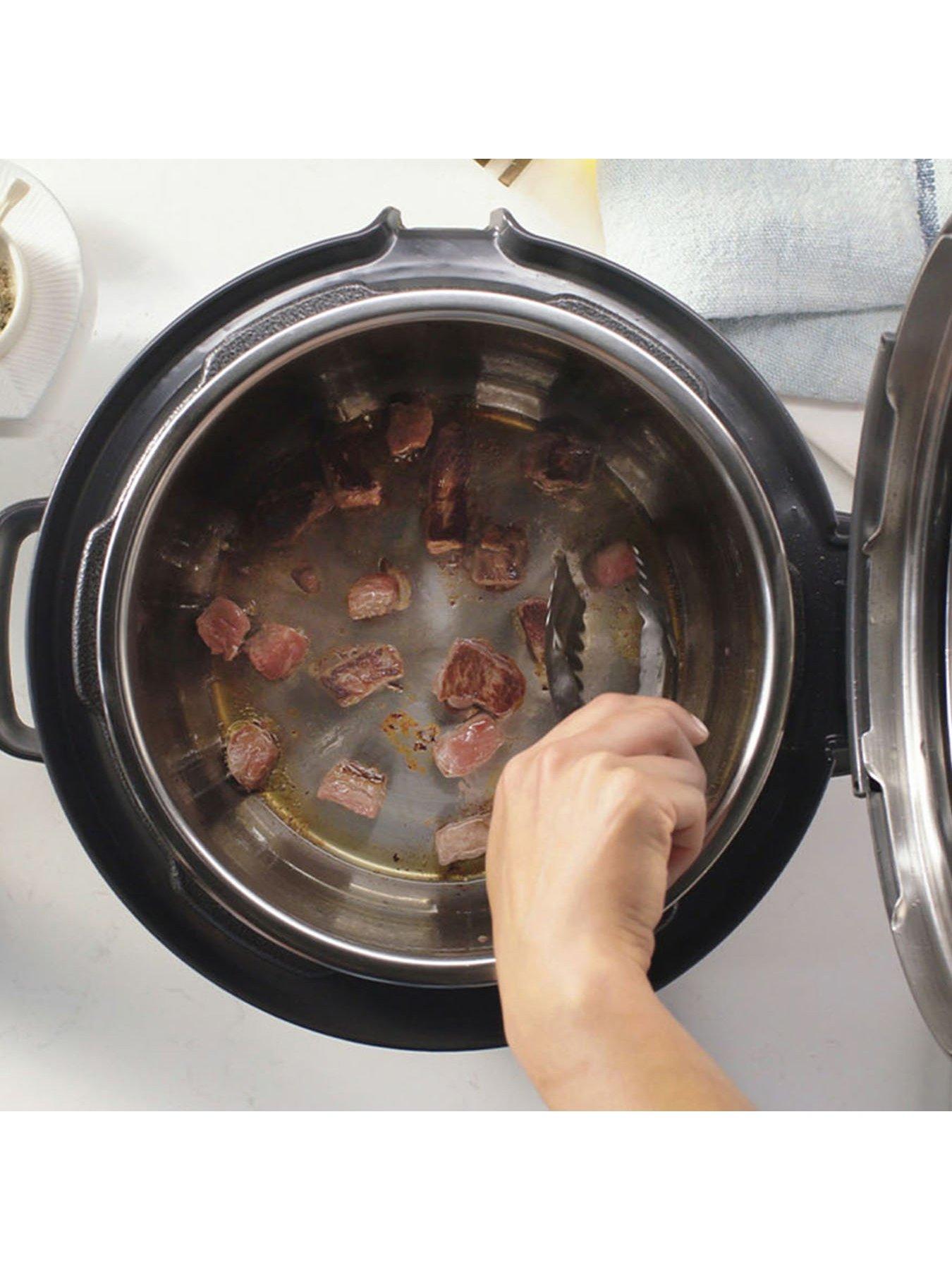 Image 4 of 7 of Sage The Fast Slow GO Cooker SPR680BSS2GUK1