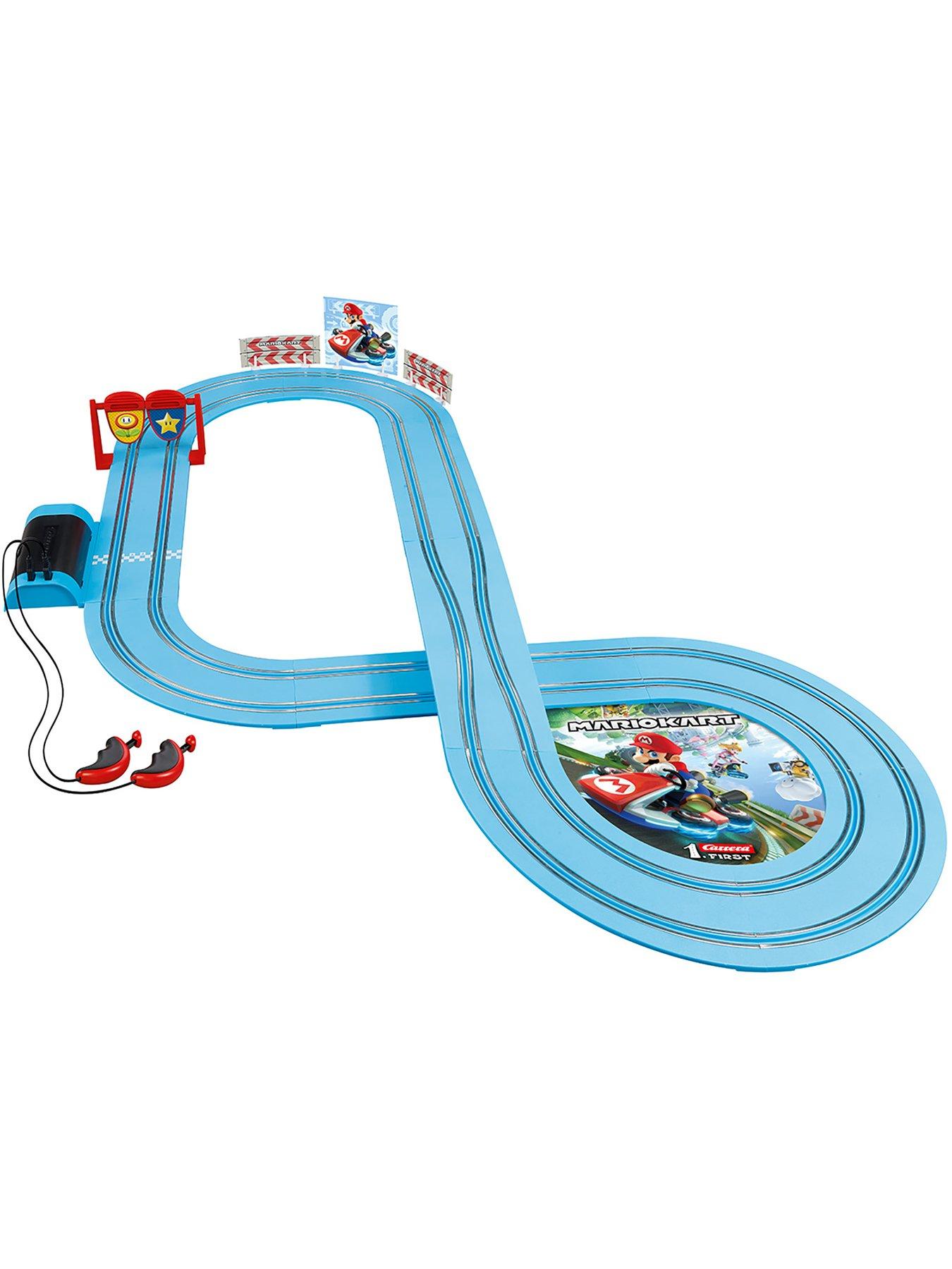 Image 4 of 6 of Carrera FIRST Mario Kart? - Mario vs. Luigi (2.9m)