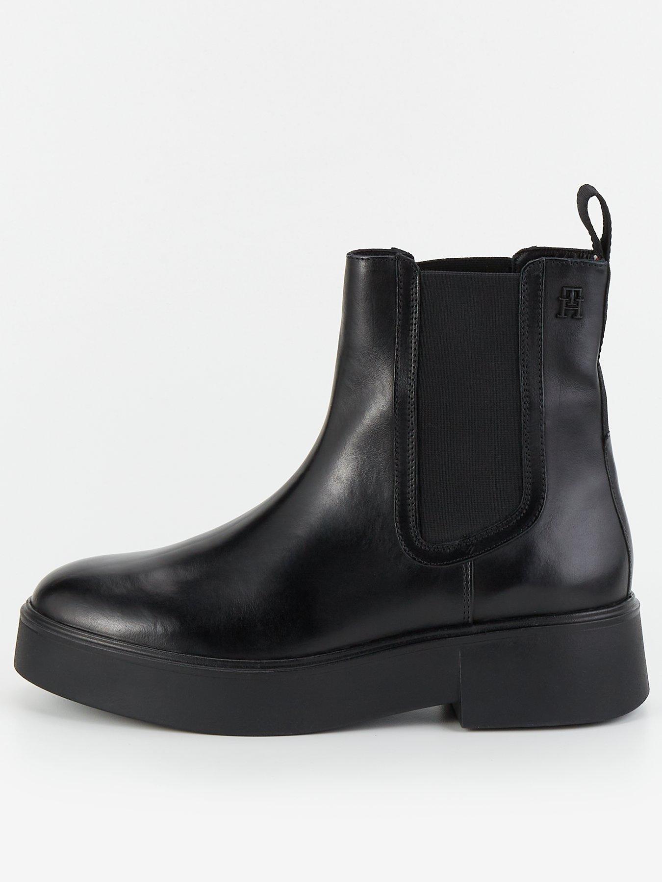 undefined Leather Ankle Chelsea Boots - Black
