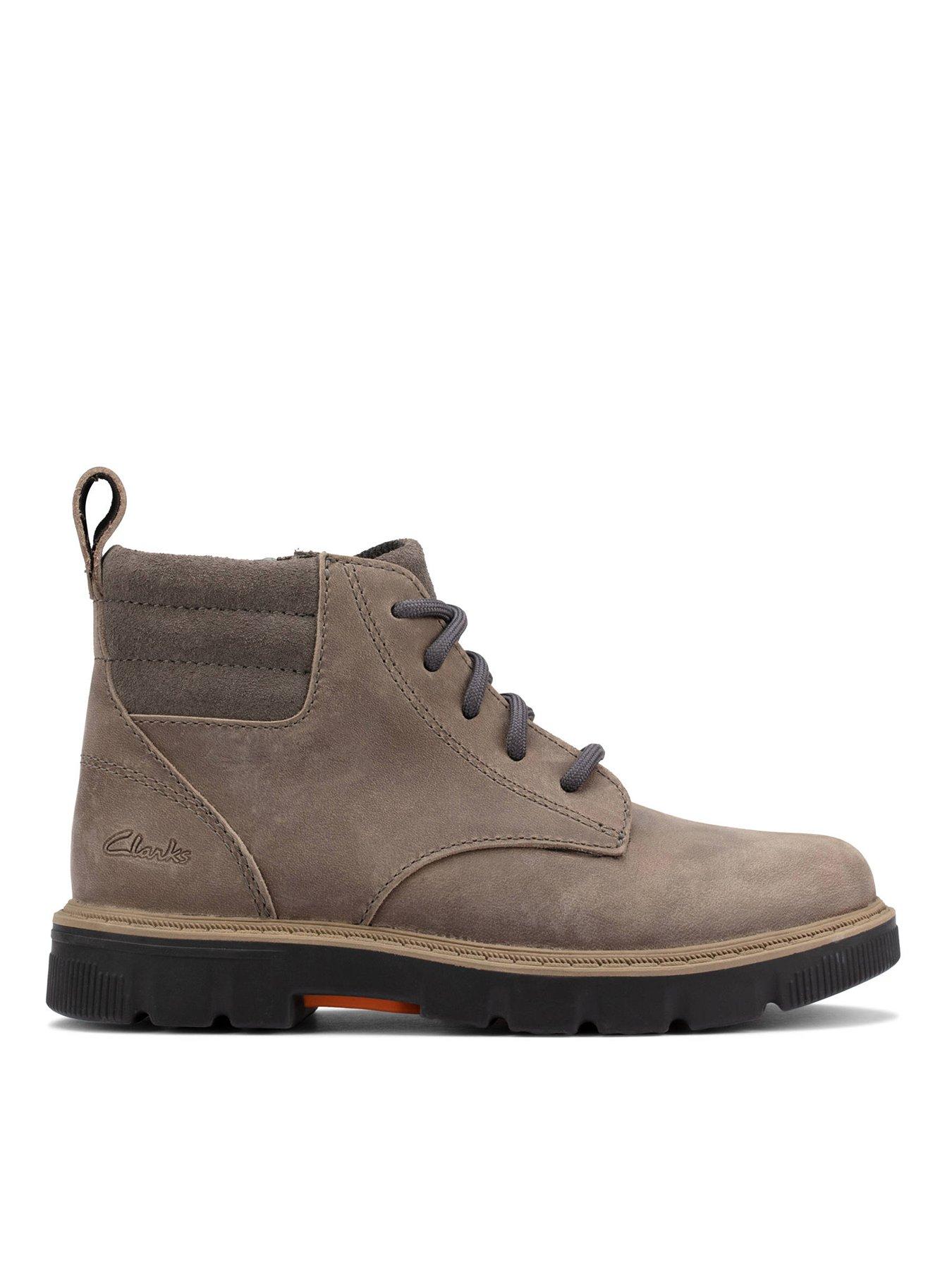 Clarks boots kids price clearance