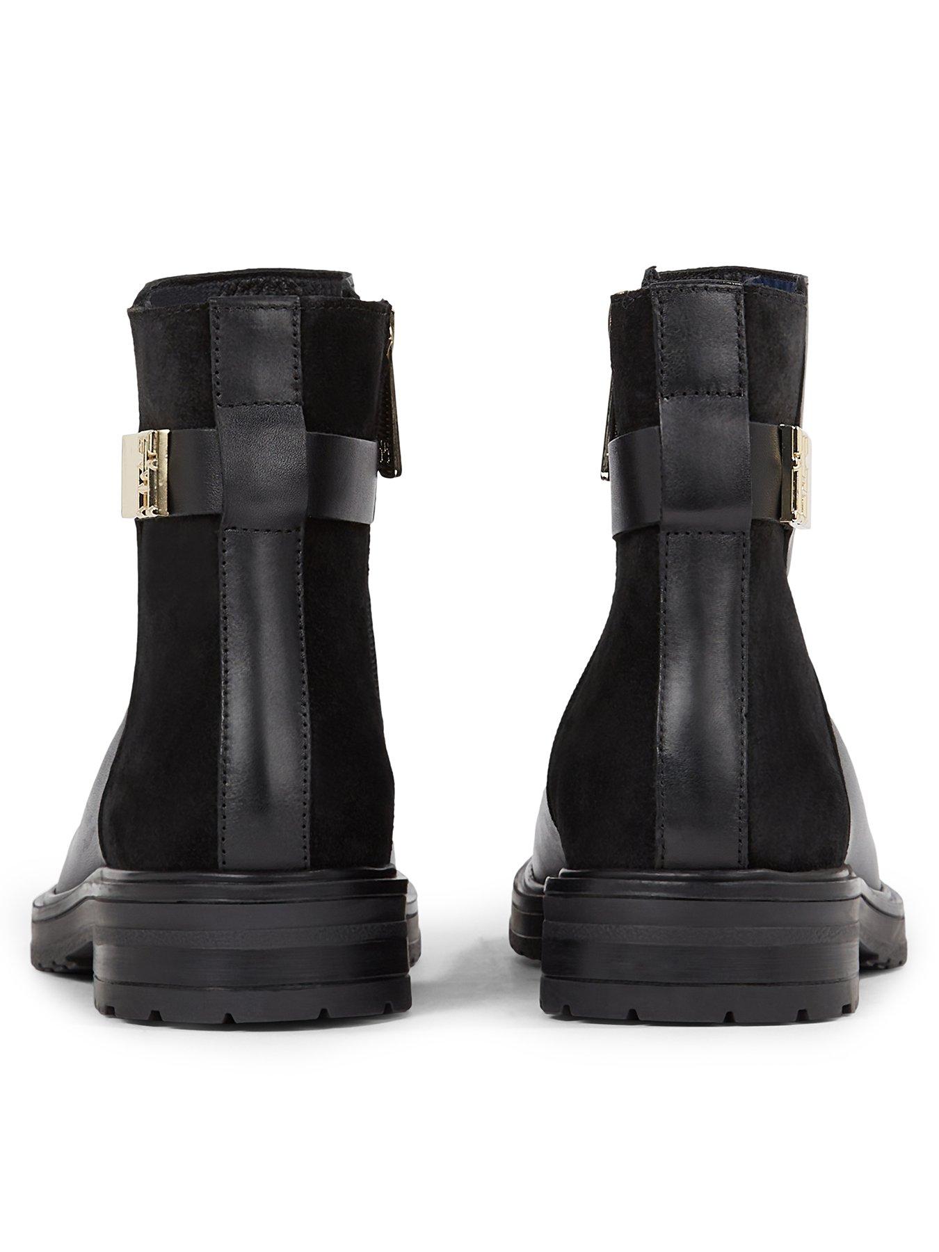  image of tommy-hilfiger-logo-leather-chelsea-boots-black