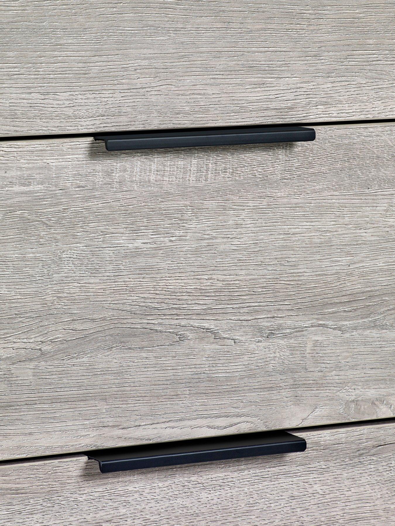 Image 6 of 7 of Julian Bowen Bali 4 Drawer Chest - Grey Oak