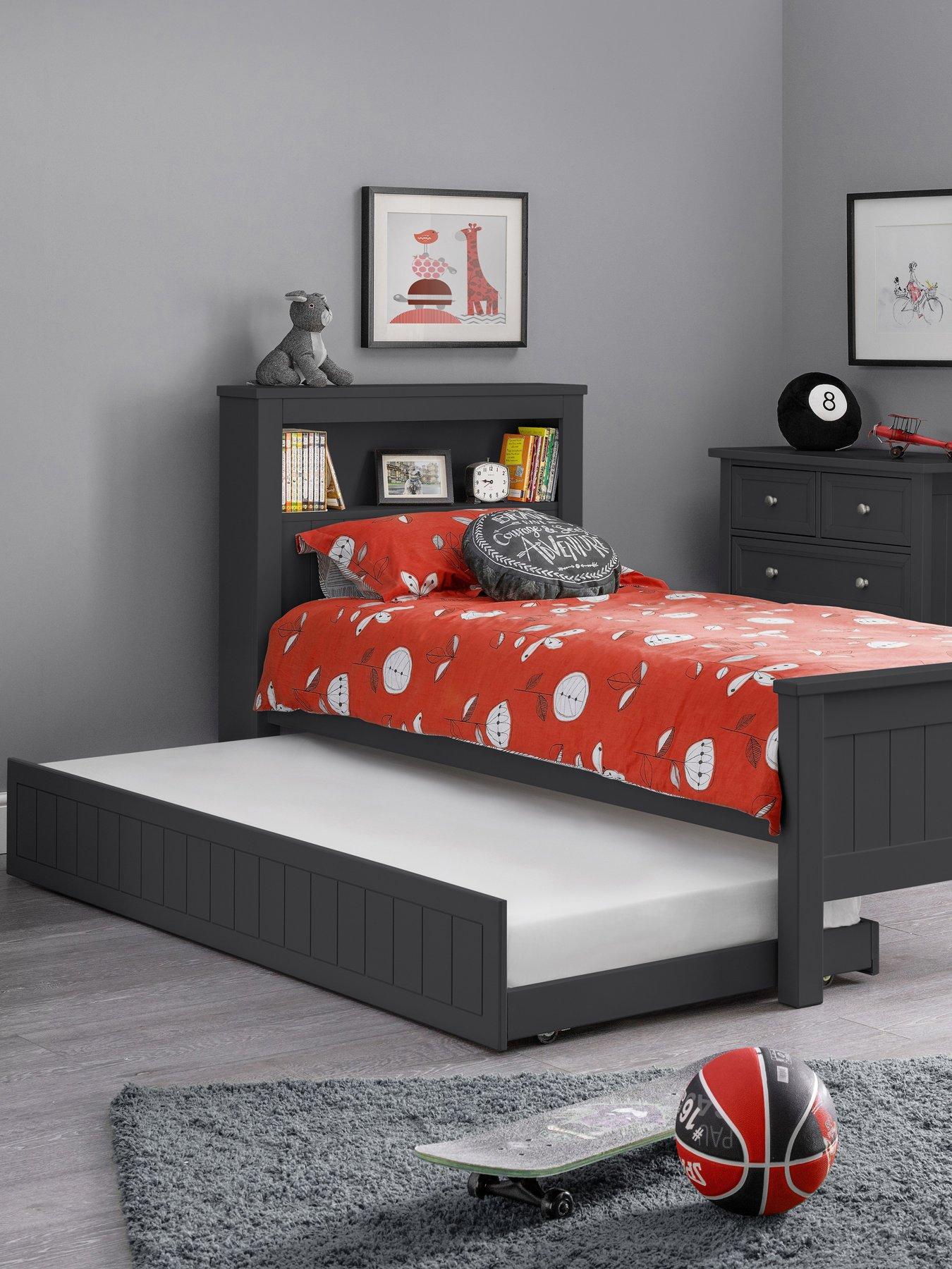 Julian Bowen Set Of Maine Bookcase Bed & Underbed
