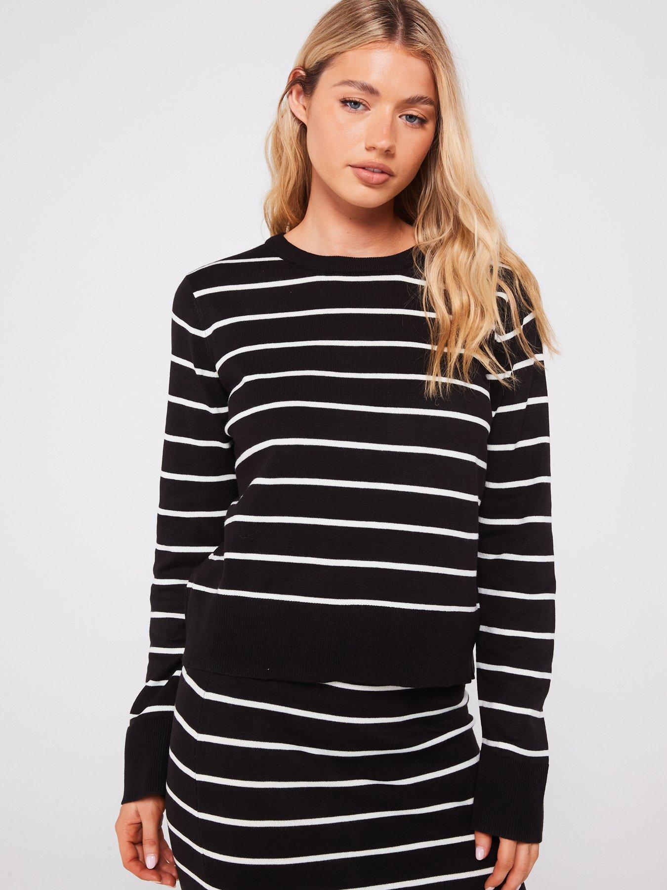 Image 1 of 5 of PIECES Round Neck Knitted Jumper - /White - Black