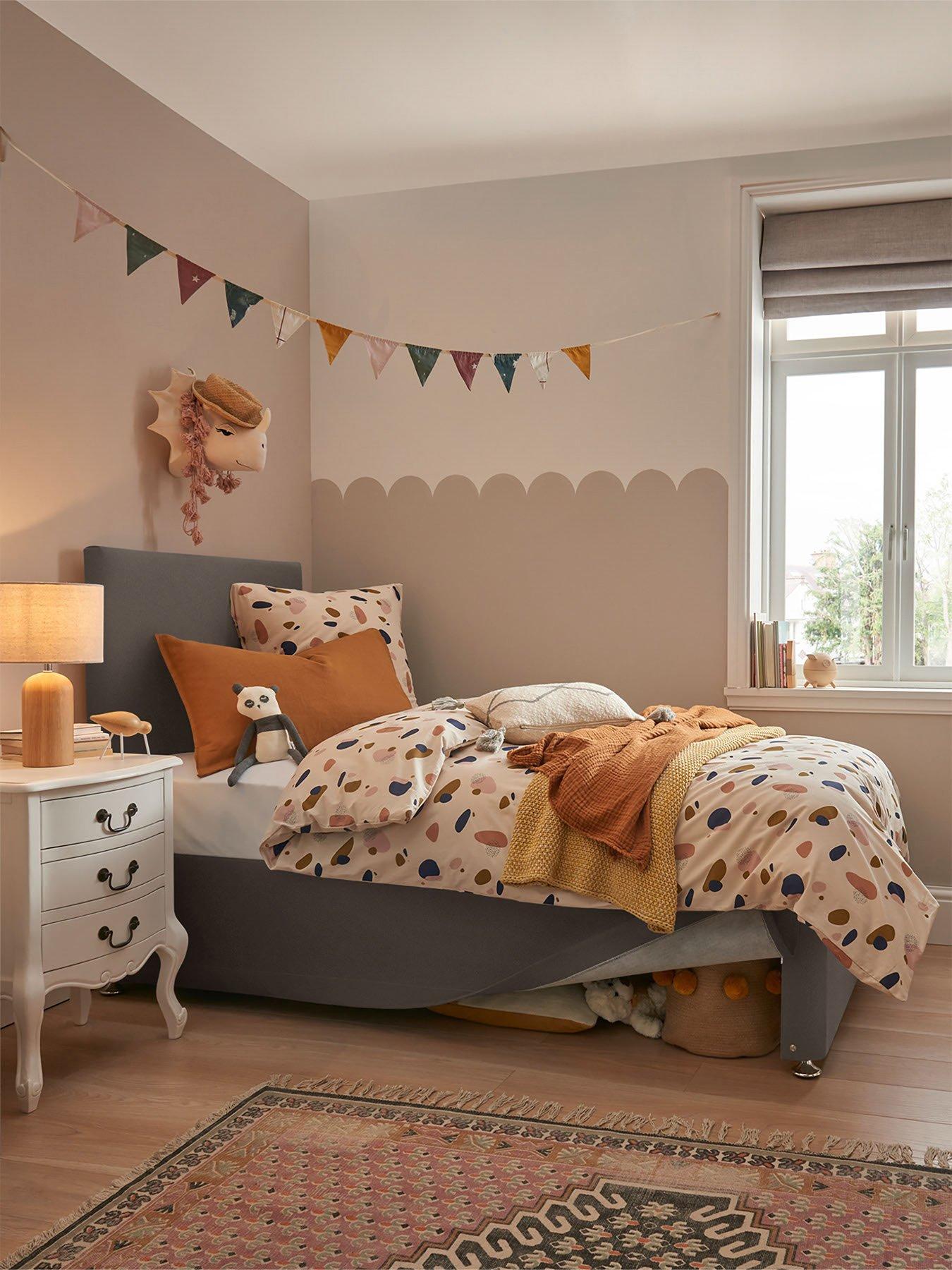 Image 1 of 7 of Silentnight Maxi-Store Bed with Memory&nbsp;Mattress (Headboard Included) - Charcoal