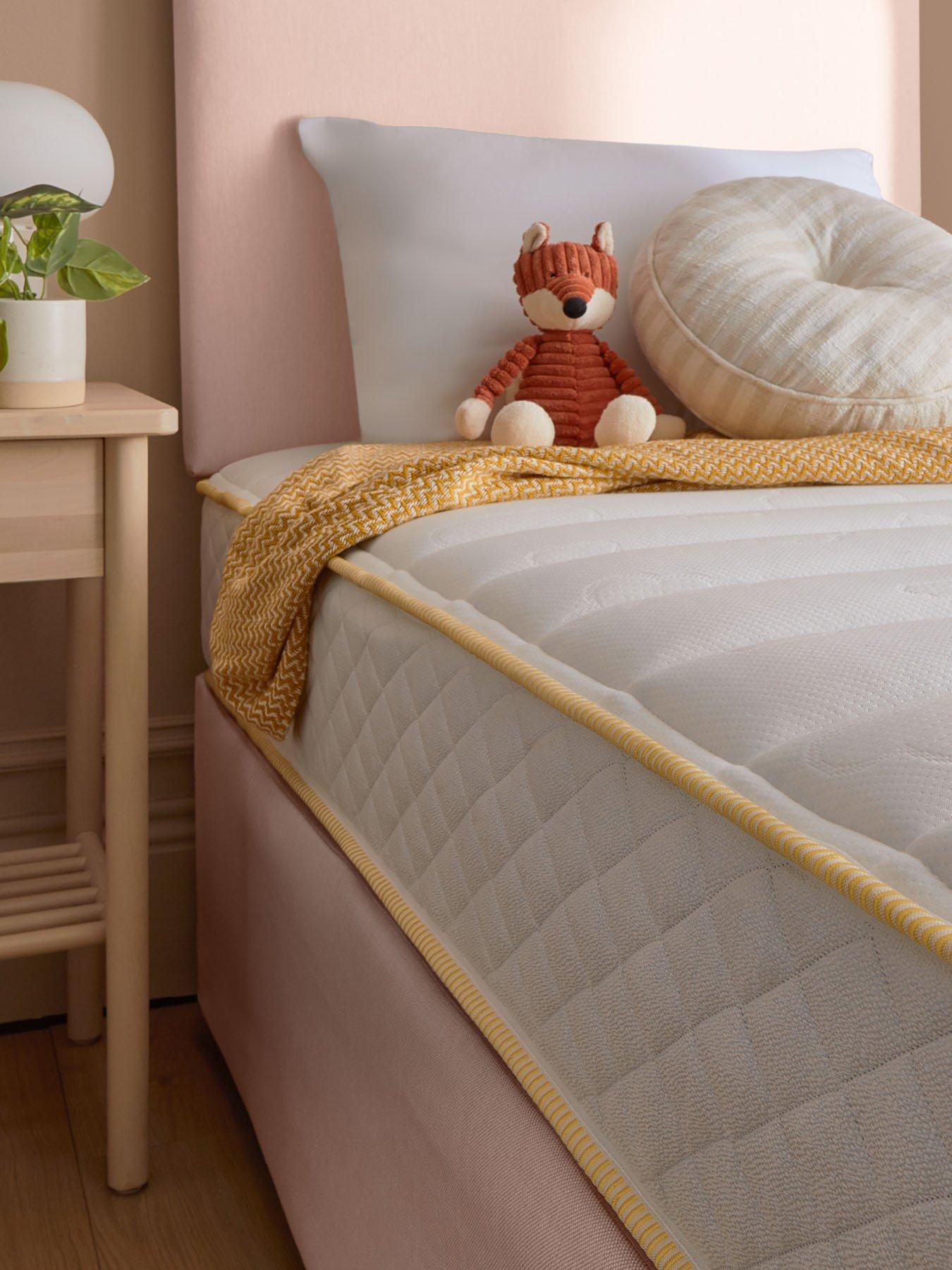  image of silentnight-maxi-store-bed-with-astro-600-pocket-mattress-headboard-included-soft-pink