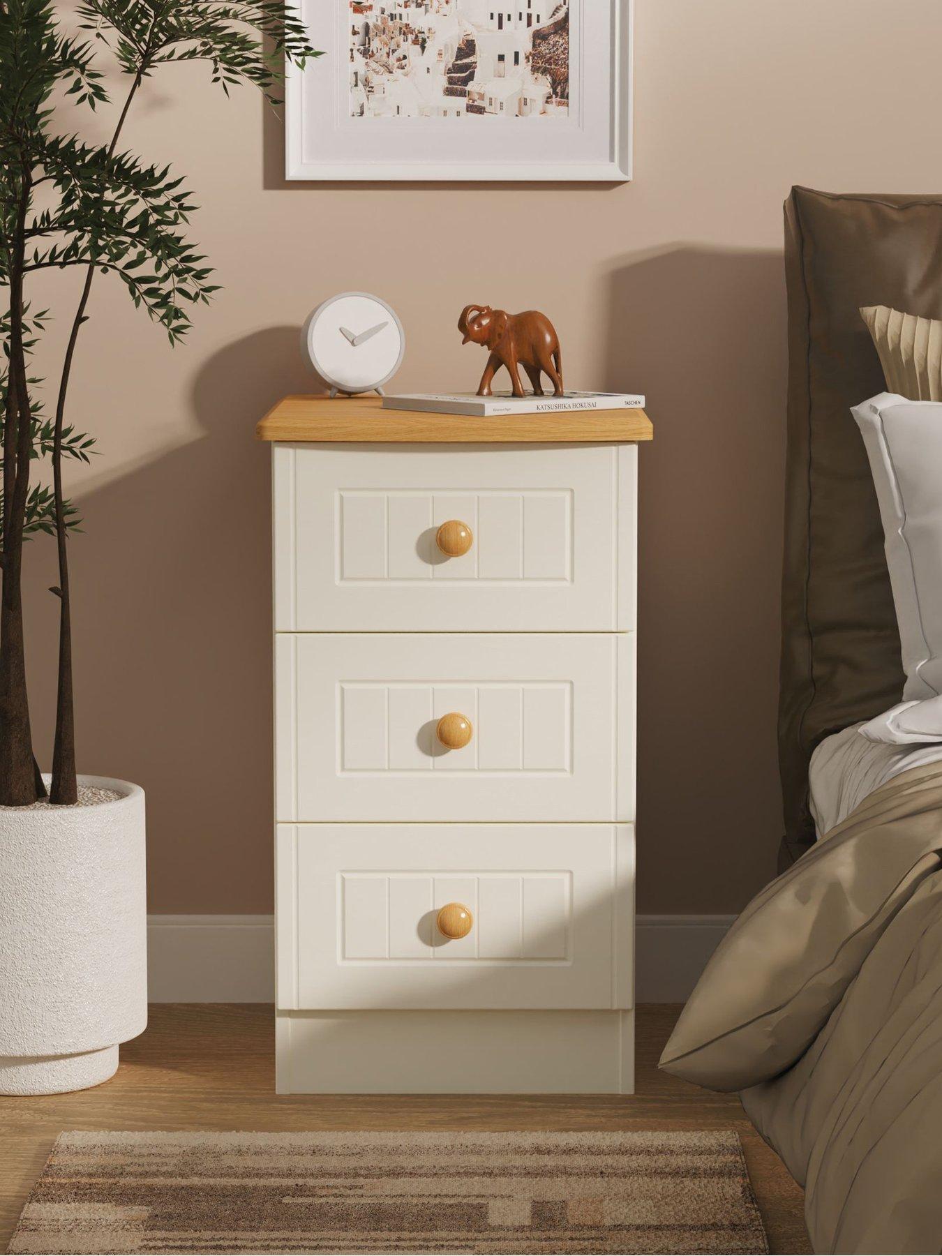 swift-harrogate-ready-assembled-3-drawer-bedside-chest