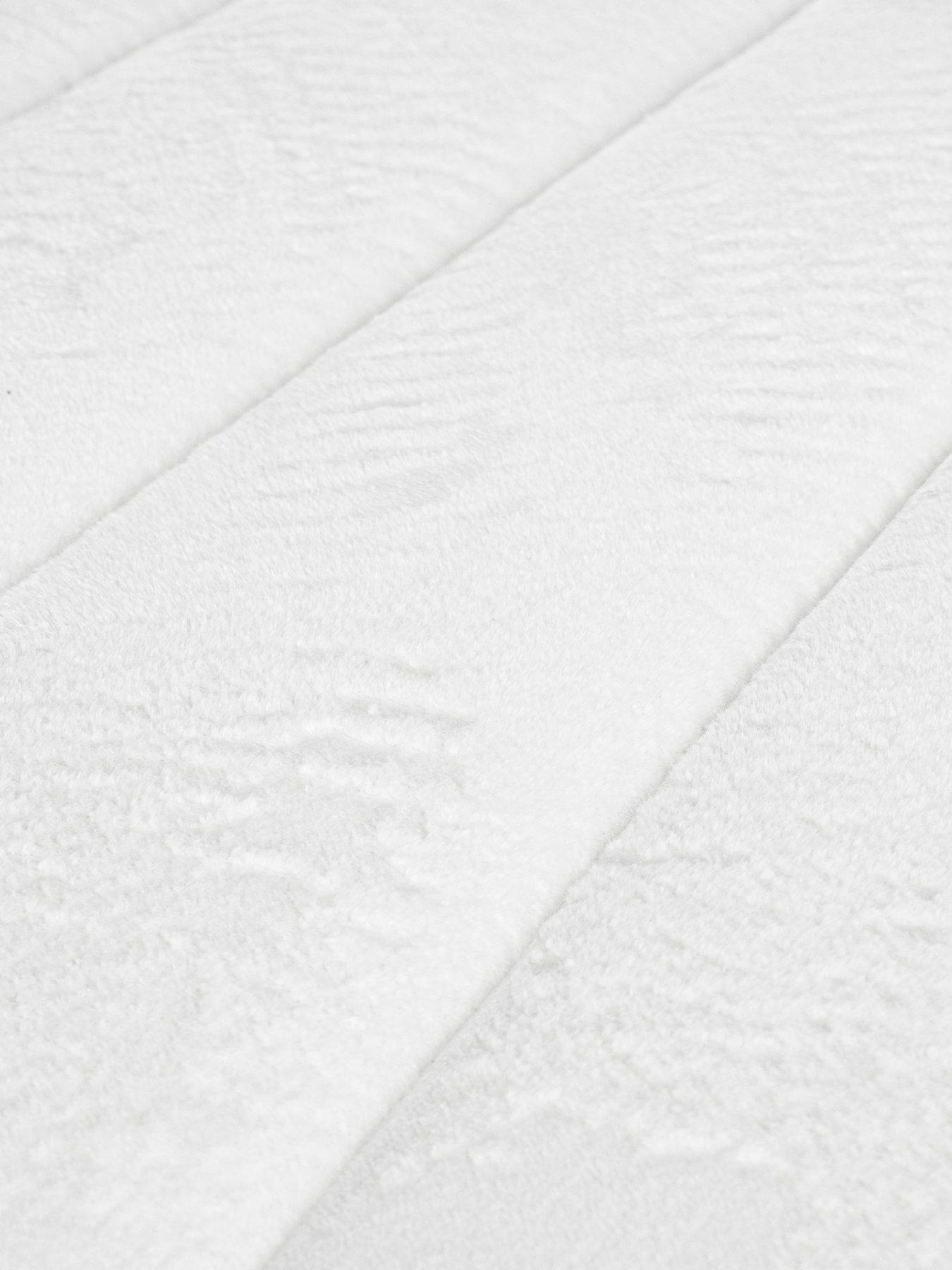  image of airsprung-coolbliss-seasons-1000-pocket-luxury-mattress