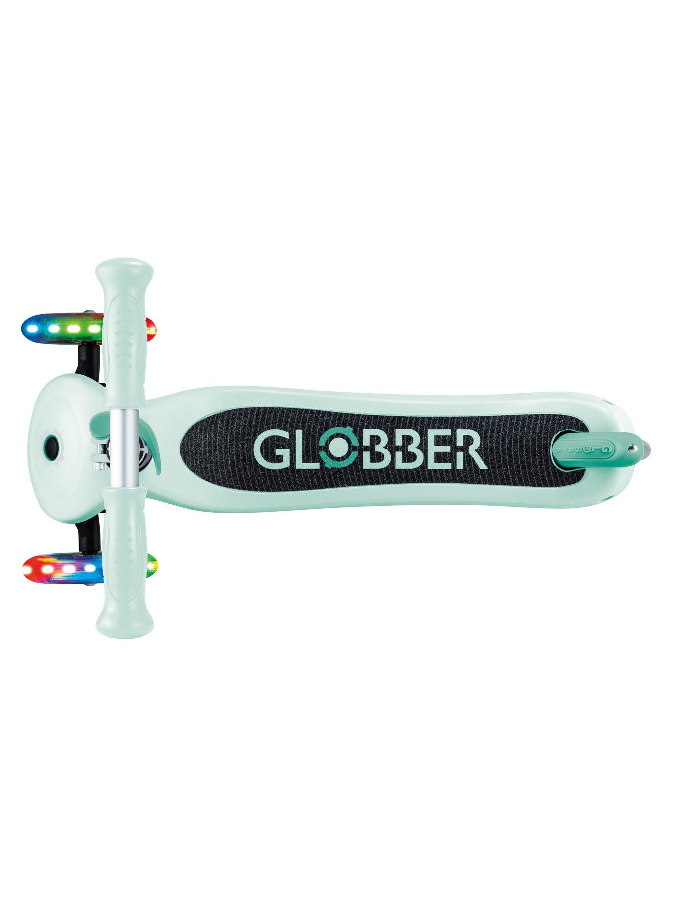 Image 7 of 7 of GLOBBER Globber Primo Lights 3-Wheel Scooter - Mint