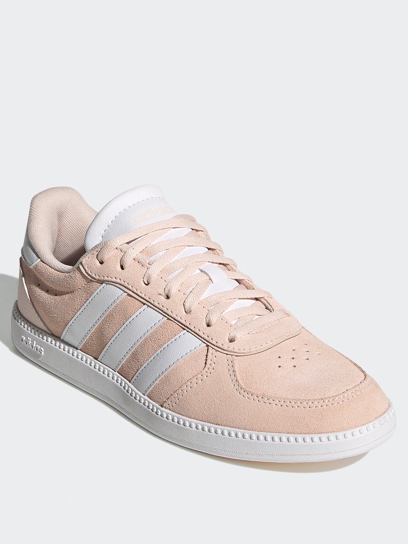 adidas Sportswear Women's Breaknet Sleek Suede Trainer Light - Main Image