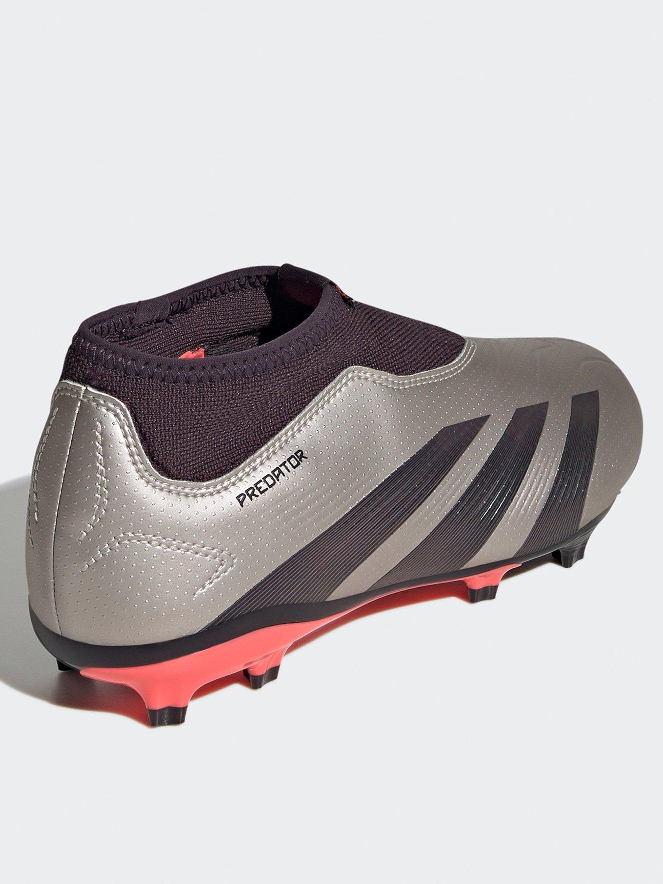  image of adidas-junior-predator-league-laceless-firm-ground-football-boot-gold